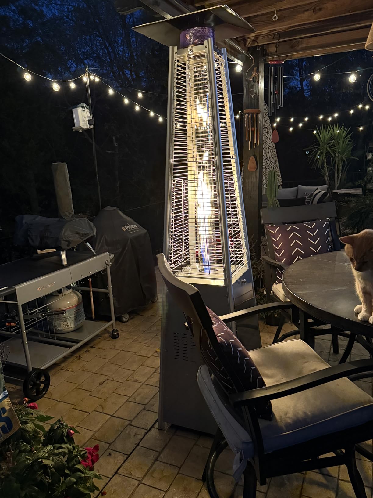 VEVOR 50000BTU Propane Patio Heater for Outdoor Use With Round Table Design, Metal Burner and Wheels - Tall Hammered Flame Heater for Party, Backyard, Garden, Silver Gray customer photo 1