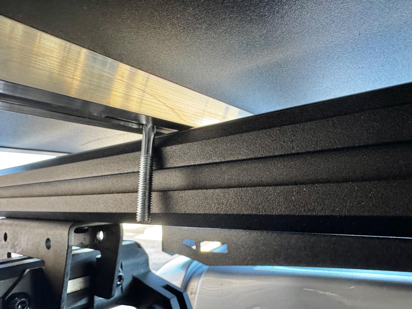 Alumnimun Rooftop Tent Hard Shell with Winter Insulation, Pop Up 2 Person Roof Top Hardshell for Camping Truck Van Suitable for Jeep SUV Car customer photo 2