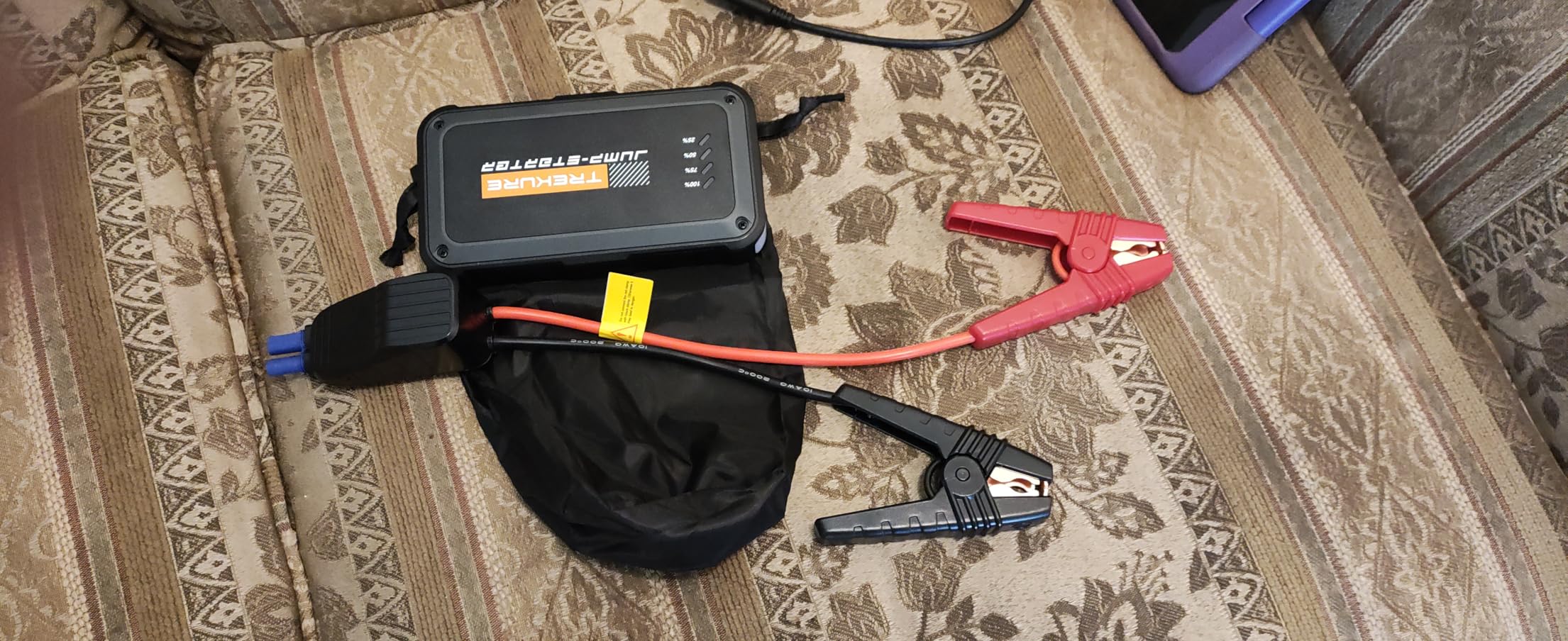 TREKURE Portable Car Battery Jump Starter 4000A 16800mAh Jump Box, Car Battery Jumper Starter Portable Jumper Cables for car(8.0L Gas/6.5L Diesel), Fast Charge, Lights, Compact customer photo 1