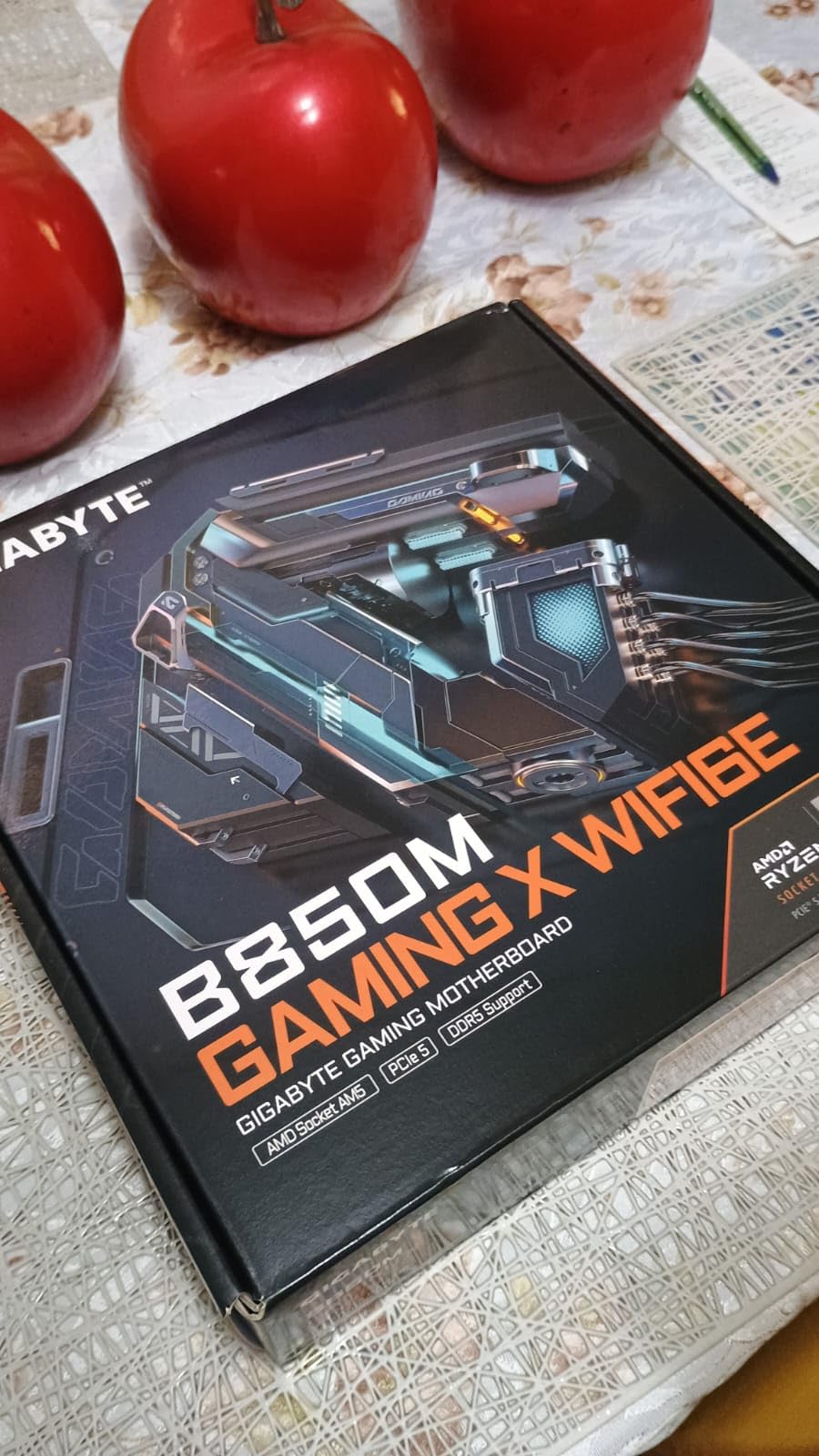 GIGABYTE B850M Gaming X WIFI6E AMD AM5 mATX Motherboard, Support AMD Ryzen 9000/8000/7000 Series, DDR5, 10+2+2 Power Phase, 2X M.2, PCIe 5.0, USB-C, WIFI6E, 2.5GbE LAN, EZ-Latch, 5-Year Warranty customer photo 1