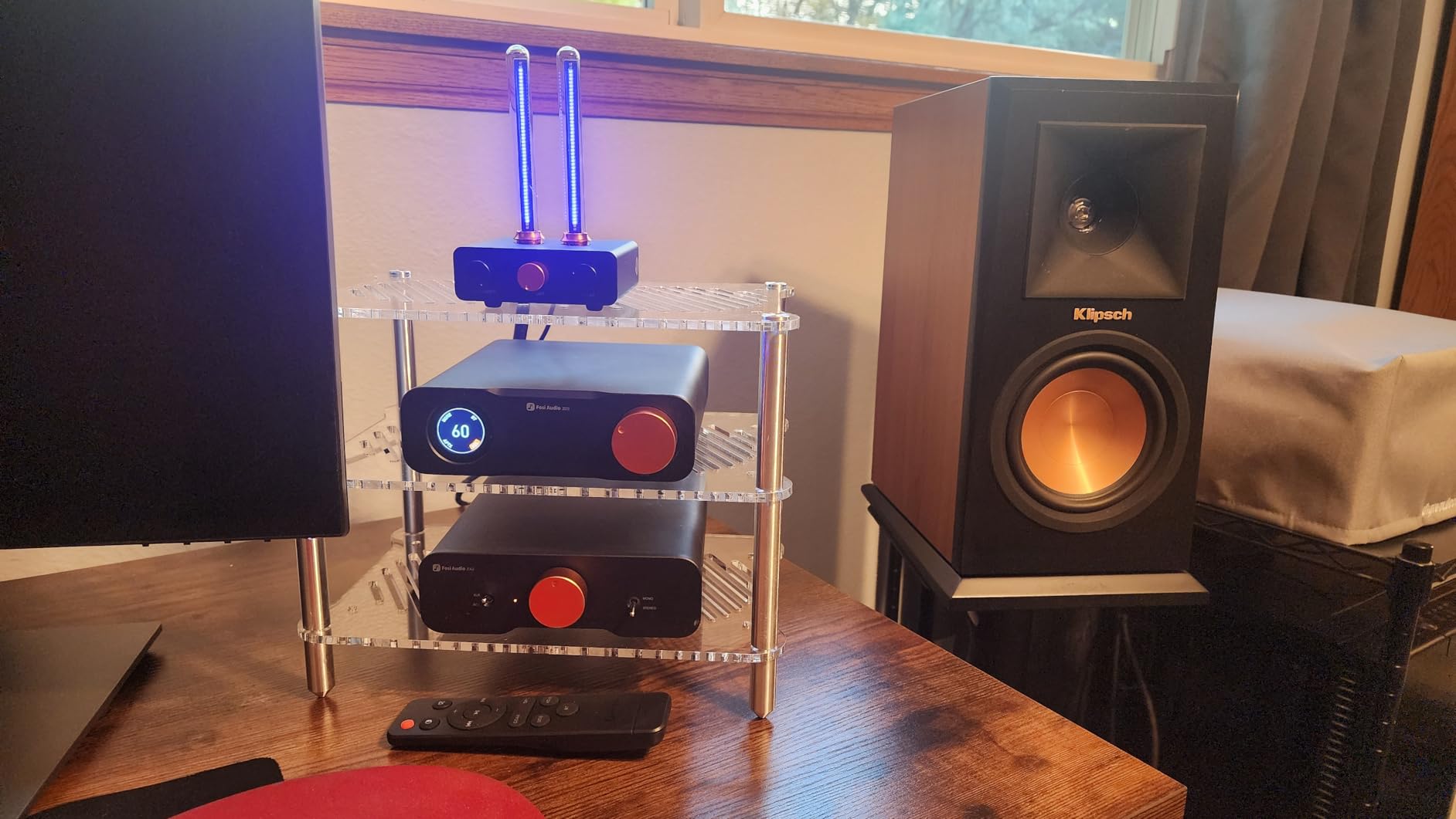 Fosi Audio Acrylic Amplifier Rack for Cooling Fan, Sturdy Audio Equipment Rack for Home Theater, HiFi and AV Component Rack, Ventilated Speaker Stand for Studio and Audio Devices customer photo 1
