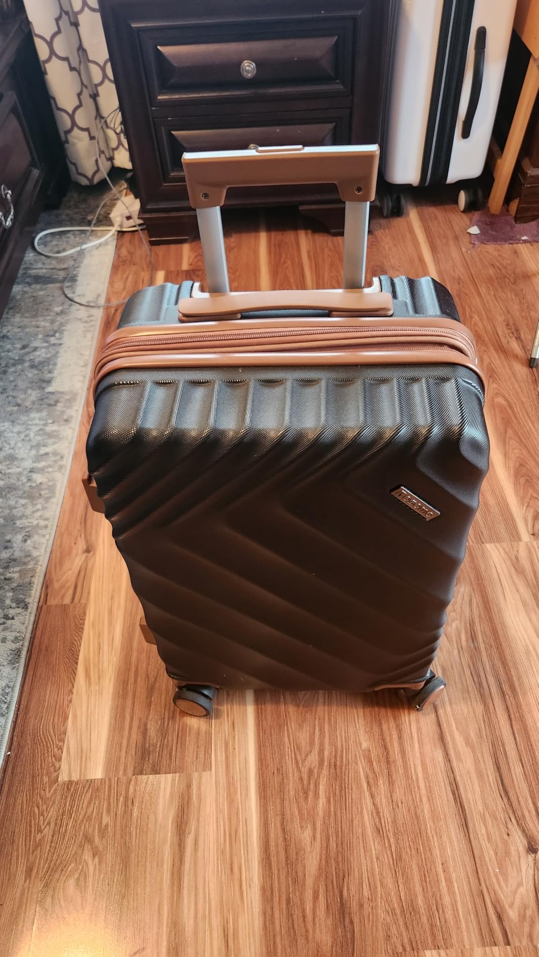 Rosamo 5-Piece Hard Shell Expandable Luggage Set, Airline Approved Carry-On | 22x14x9 ABS+PC Suitcases with Spinner Wheels and TSA Lock for Secure Travel customer photo 1