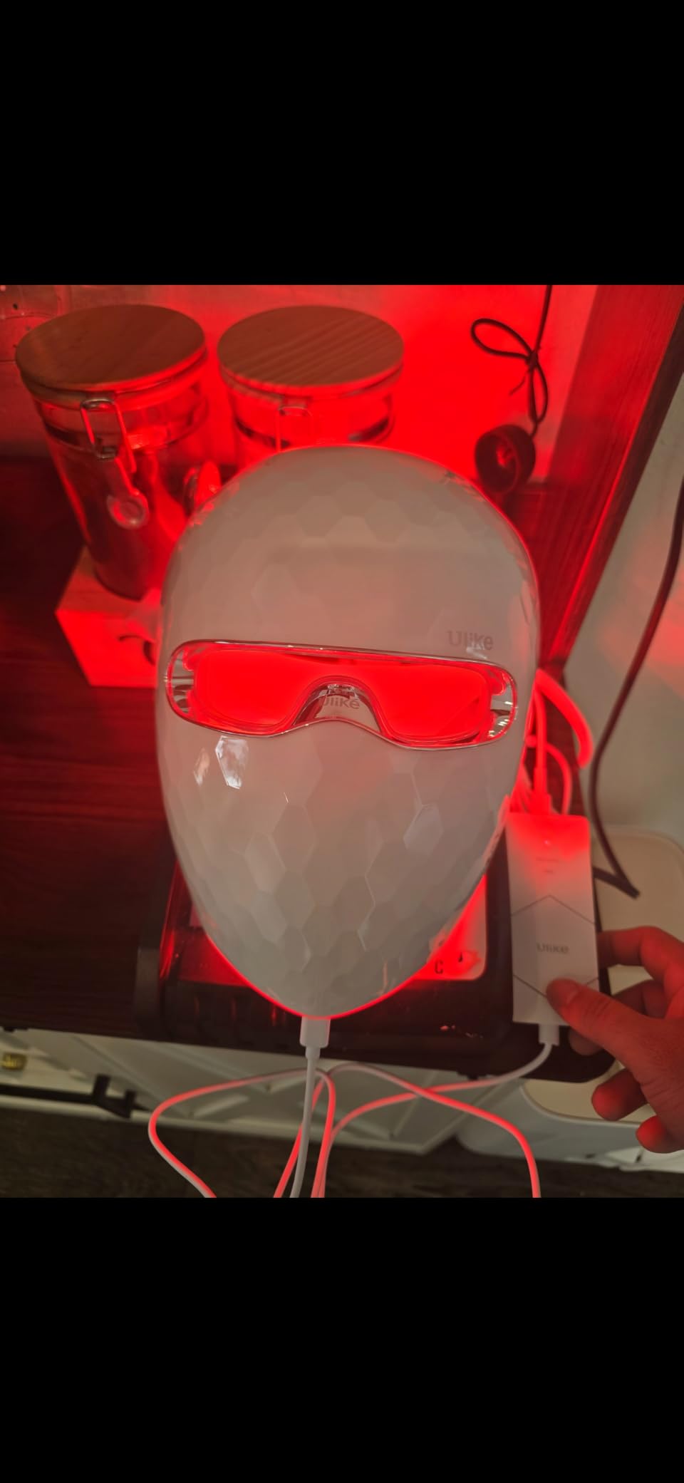 Ulike Red Light Therapy Mask for Face,360° full face coverage customer photo 2