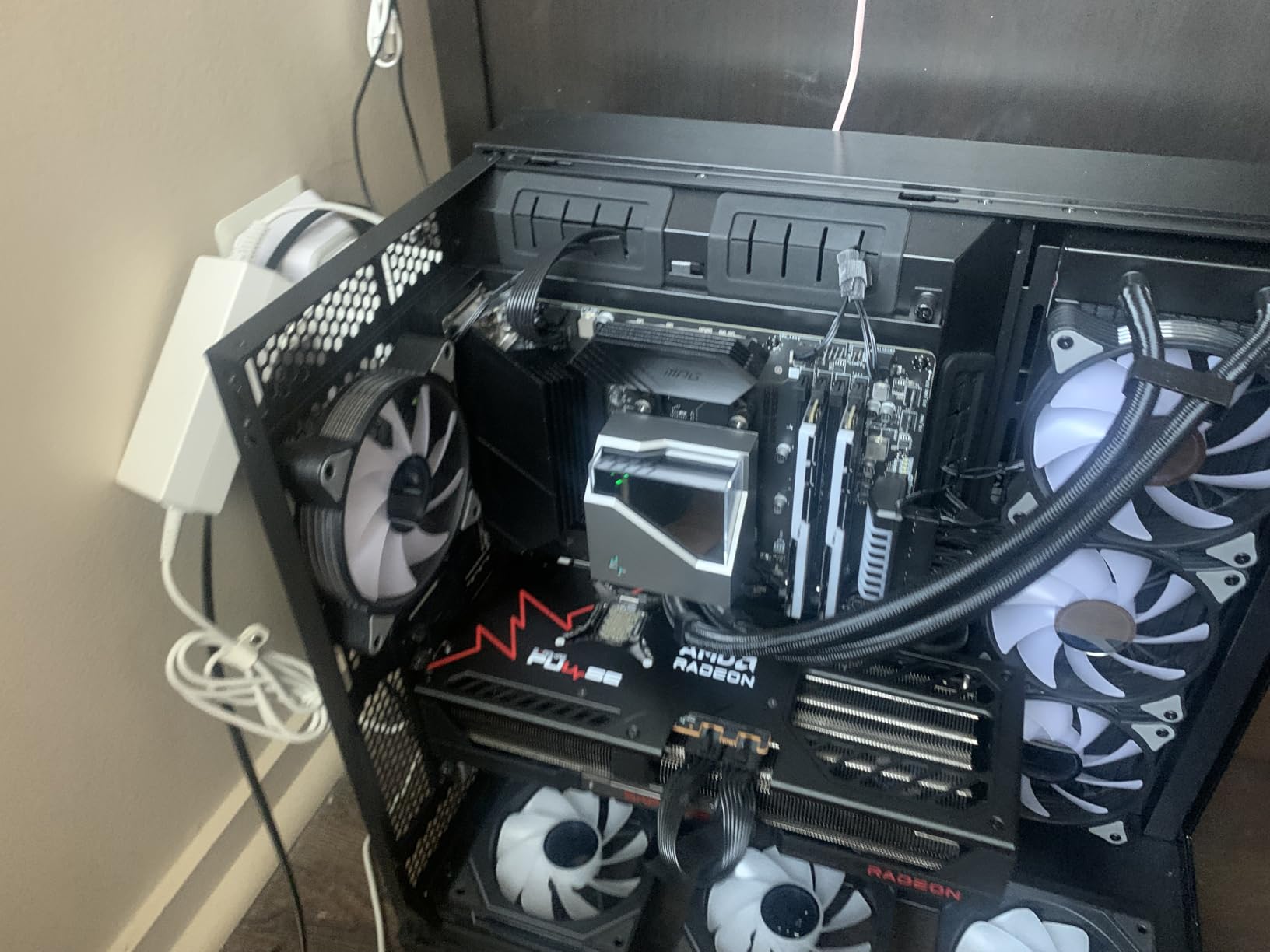 Sapphire 11348-03-20G Pulse AMD Radeon RX 9070 XT Gaming Graphics Card with 16GB GDDR6, AMD RDNA 4 customer photo 2