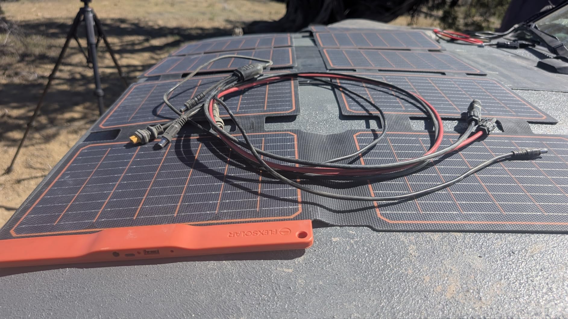 FlexSolar 100W Portable Solar Panels Chargers with PD3.0 USB-C,QC3.0 USB-A and DC Outputs Foldable IP67 Waterproof Power Emergency Camping for Small Power Station Generator,Phones, Power Banks customer photo 1
