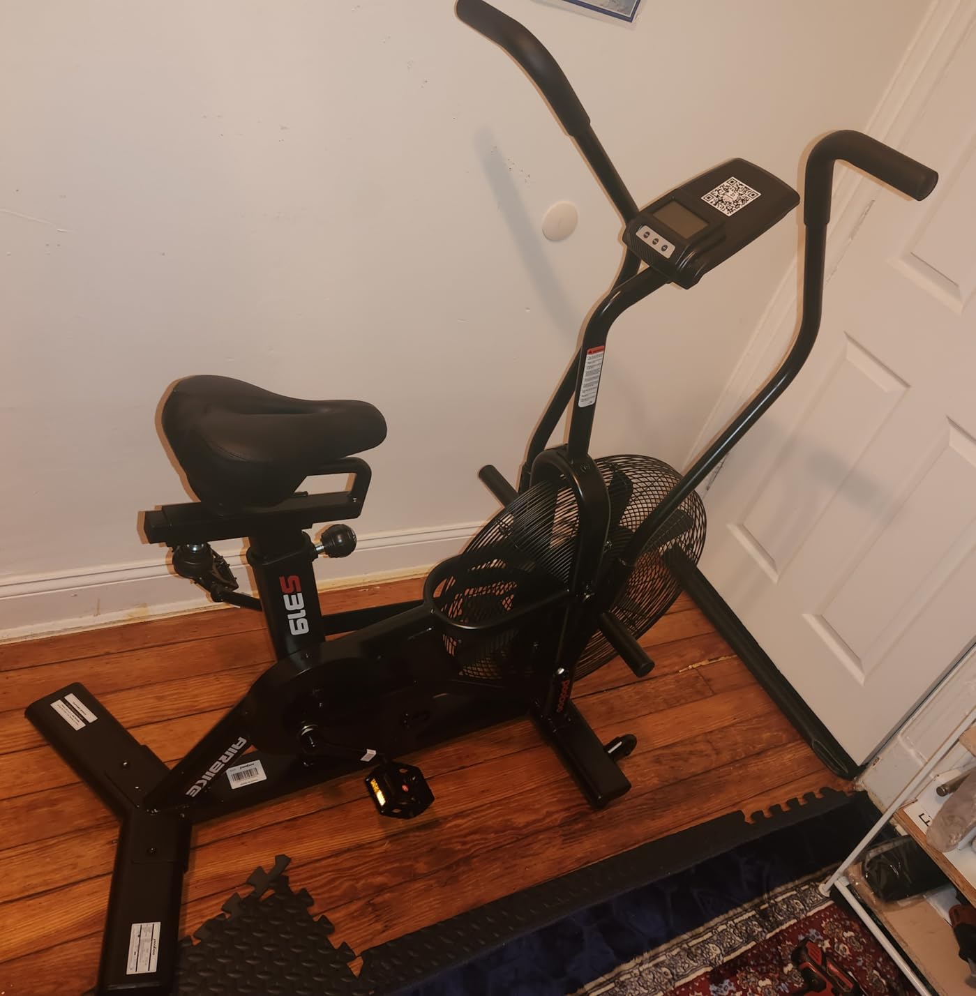 pooboo Air-Resistance Exercise Fan Bike, Air Bike with Dual Action Handlebars & Dual-Layer Transmission System, Stationary Bike with APP Connection customer photo 1