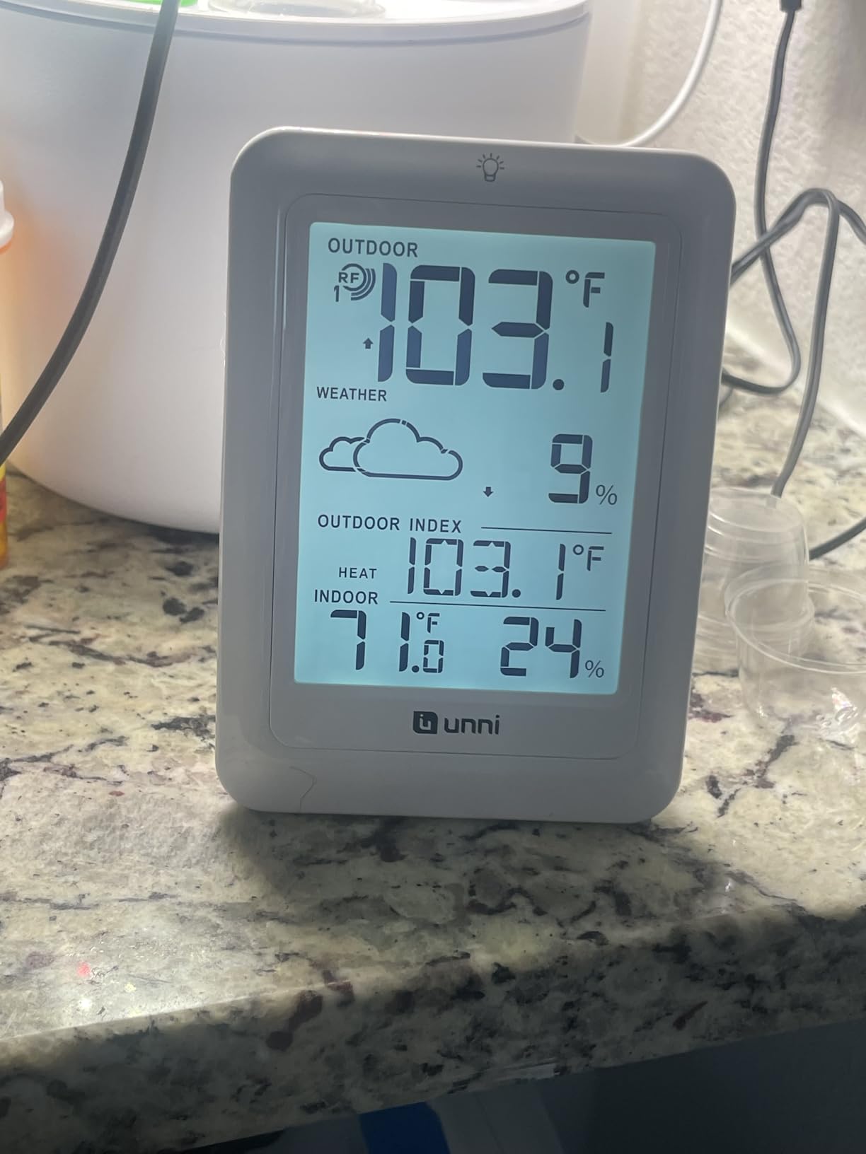 Indoor Outdoor Thermometer Wireless Weather Station, Temperature Humidity Monitor Battery Powered Inside Outside Thermometers with 330ft Range Remote Sensor and Backlight Display（Metal Black） customer photo 1