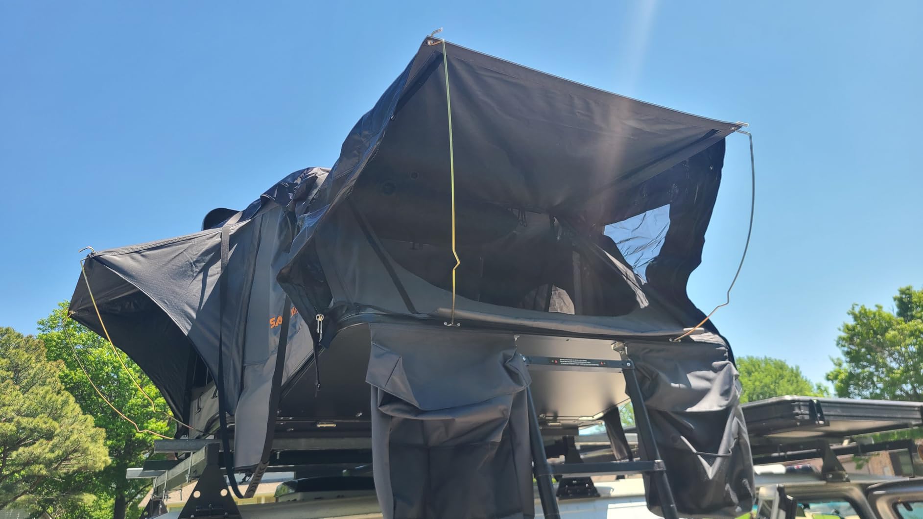 Sanhima Rooftop Tent Hard Shell - Jervis Overland Aluminium ABS Roof Top Tent w/Stargaze Window & LED Strip Light for Car SUV Truck Camping, 2-3 People customer photo 2