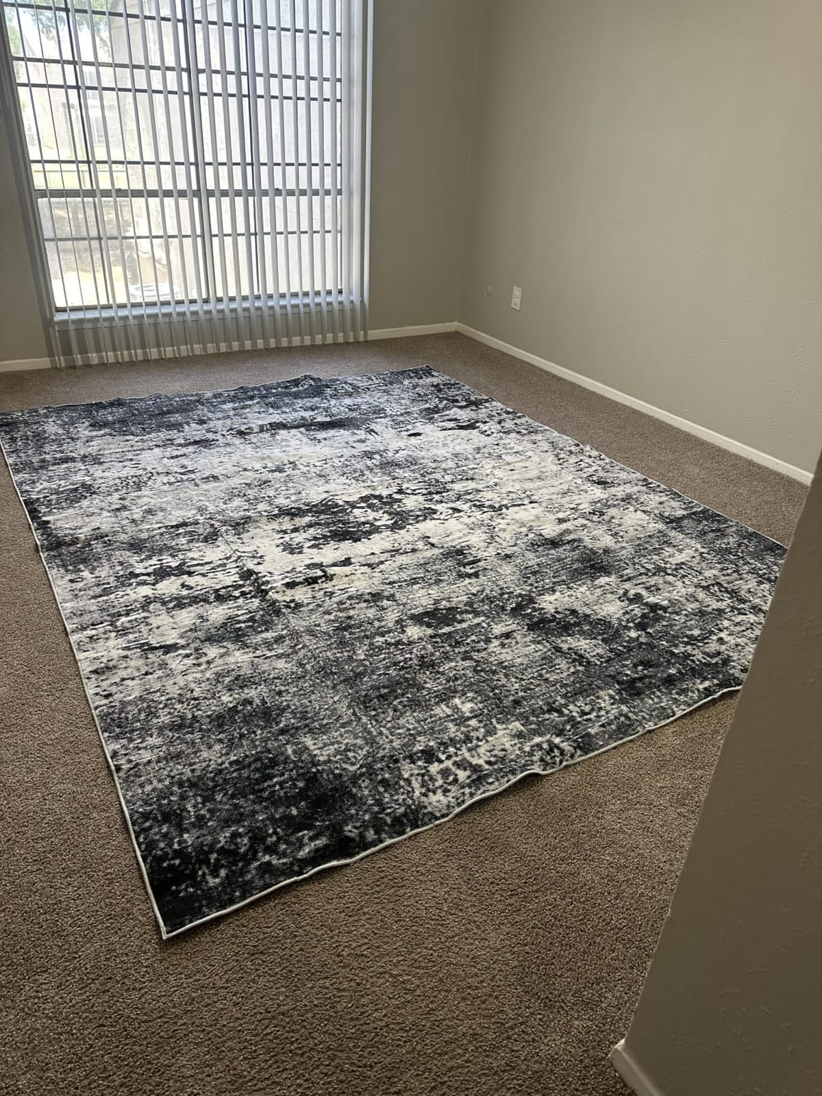 5x7 Area Rug Living Room: Modern Washable Indoor Carpet Black | For Bedroom Dining Room Farmhouse Nursery Hallway Office, Modern Abstract, Machine washable, Non-Slip, Stain Resistant, Indoor customer photo 1