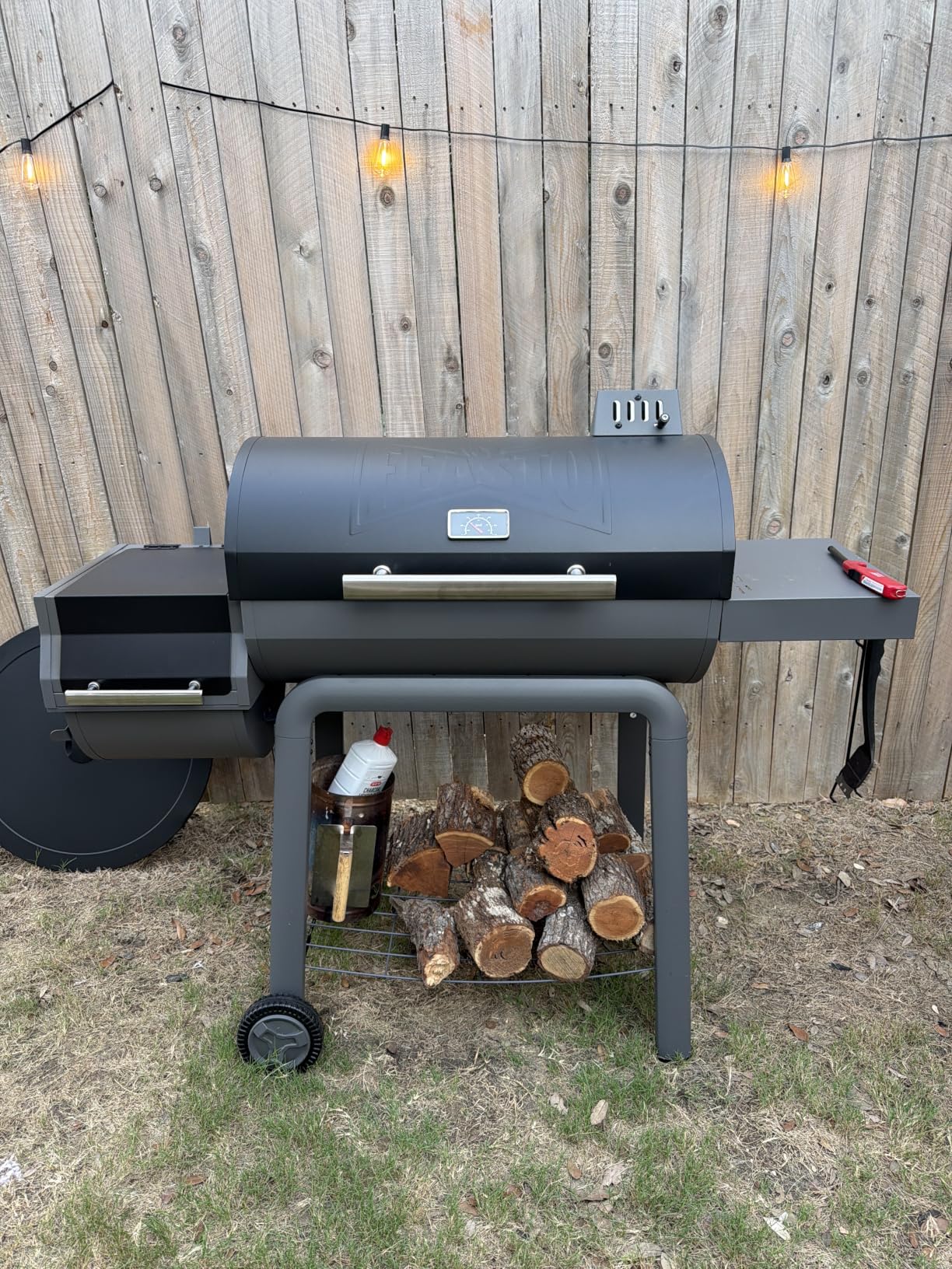 Feasto Heavy-Duty 30-Inch Charcoal Grill with Offset Smoker Grill, 831 Sq. In Cooking Space customer photo 1