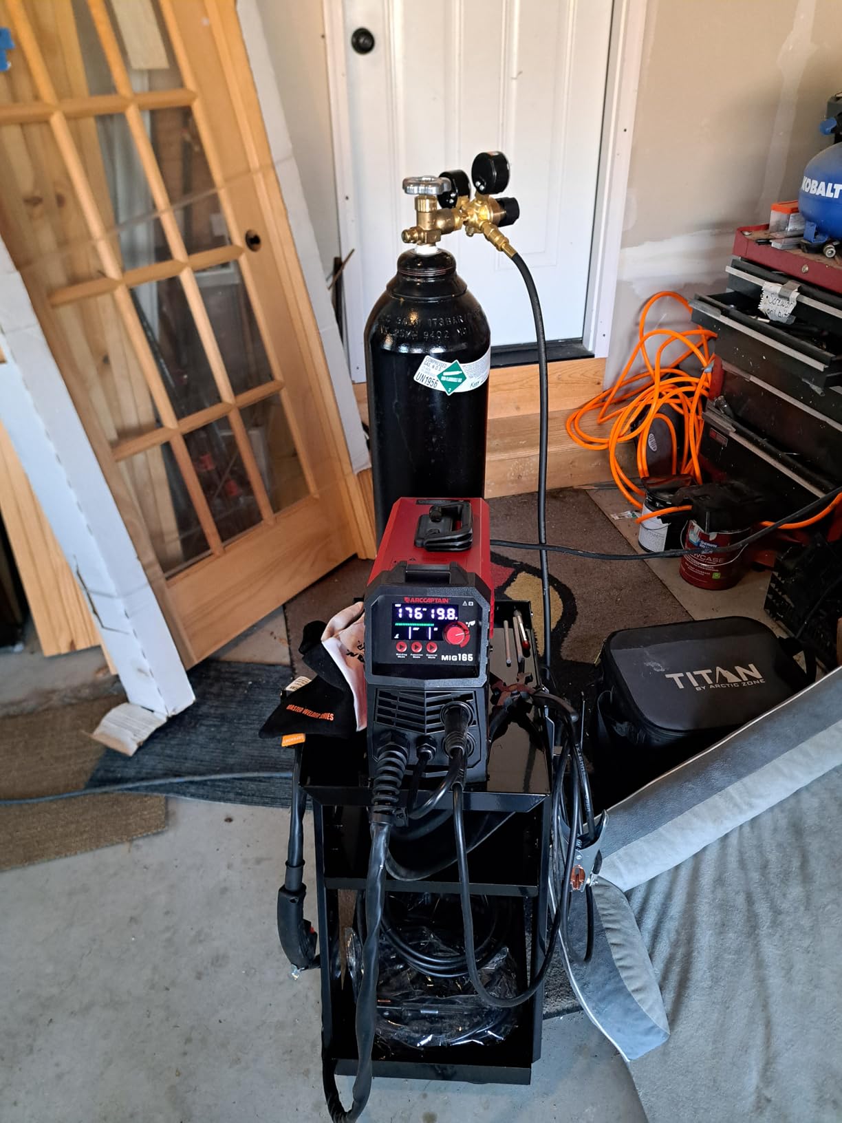 ARCCAPTAIN 165A MIG Welder 110V/220V [Large LED Display] 4 in 1 Gasless/Gas MIG/Lift TIG/Stick Welding Machine Multiprocess Welder Machine, IGBT Inverter Welder with Synergy, 2T/4T customer photo 2