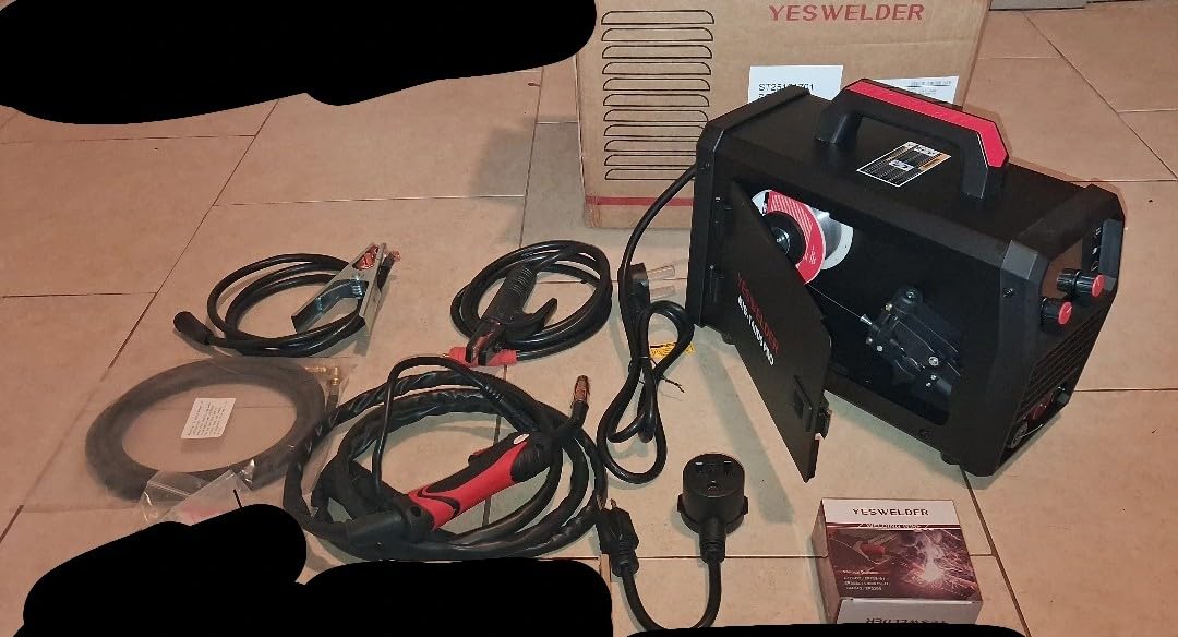 YESWELDER 140A MIG Welder, 110V/220V MIG/Flux Core MIG/Lift TIG/Stick Multiprocess Large LED Digital Display MIG Welding Machine customer photo 1