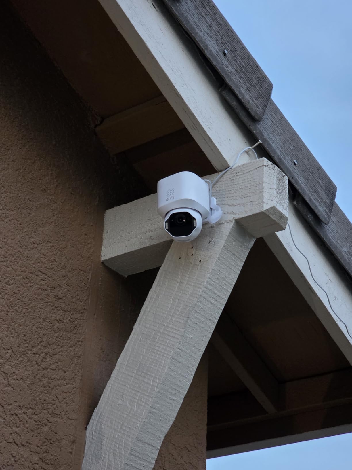 eufy Security SoloCam E42 4-Cam Kit, 4K Security Camera Wireless Outdoor, Solar Powered, AI Motion Tracking, Strobe Light, Pan & Tilt, Facial Recognition, Built-in Local Storage (Up to 16TB) customer photo 2
