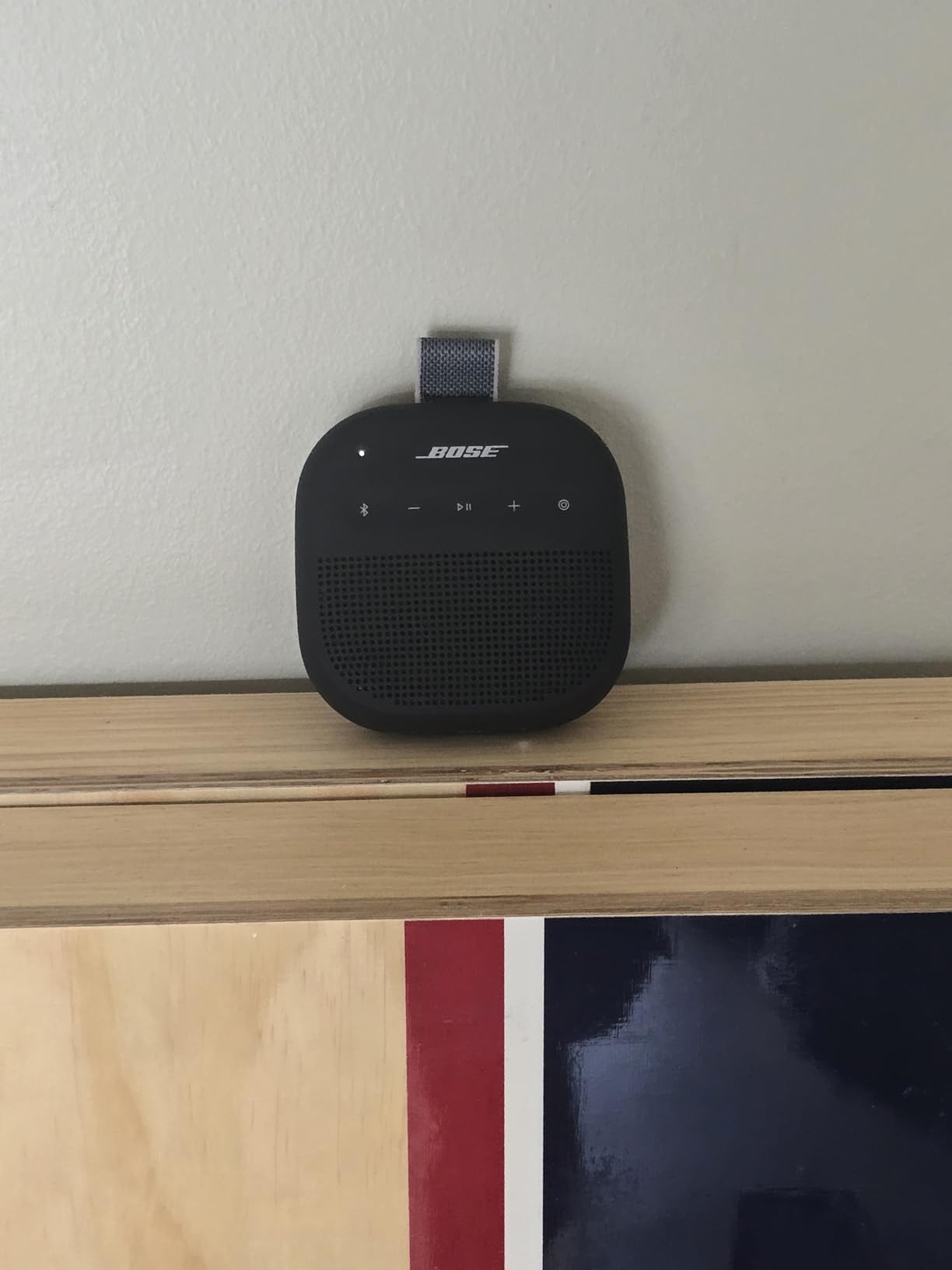 Bose SoundLink Micro Portable Bluetooth Speaker (2nd Gen), Wireless Outdoor Speaker, Up to 12 Hours Battery Life, Waterproof and Dustproof, Black customer photo 2
