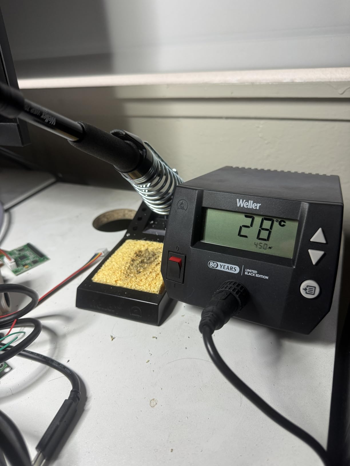 Weller 80th Anniversary Black Series WE1010 120V Soldering Station | WE1010BLACK customer photo 2