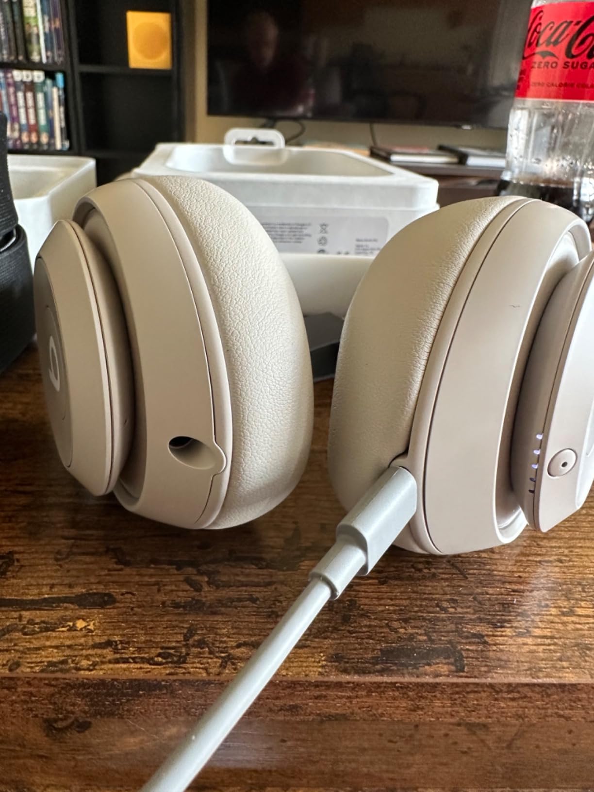 Beats Studio Pro Premium Wireless Over-Ear Headphones - Up to 40-Hour Battery Life, Active Noise Cancelling, Great for Travel & Commuting, Apple & Android Compatible - Exclusive Sand Gray customer photo 2
