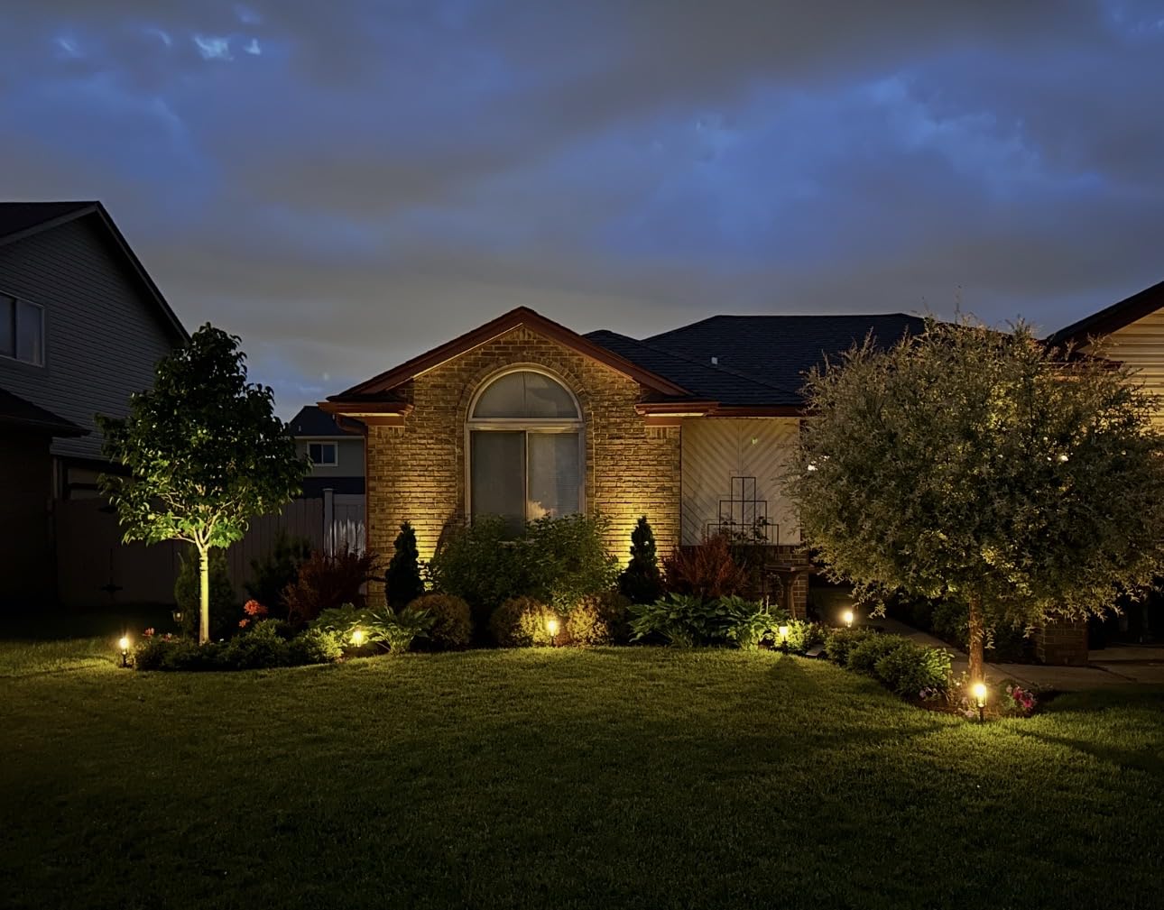 JEJOT Solar Pathway Lights Outdoor Waterproof, 8 Pack Solar Walkway Lights | Solar Light outdoor for Lawn Yard Garden Patio Driveway Decor Landscape, Warm White customer photo 2