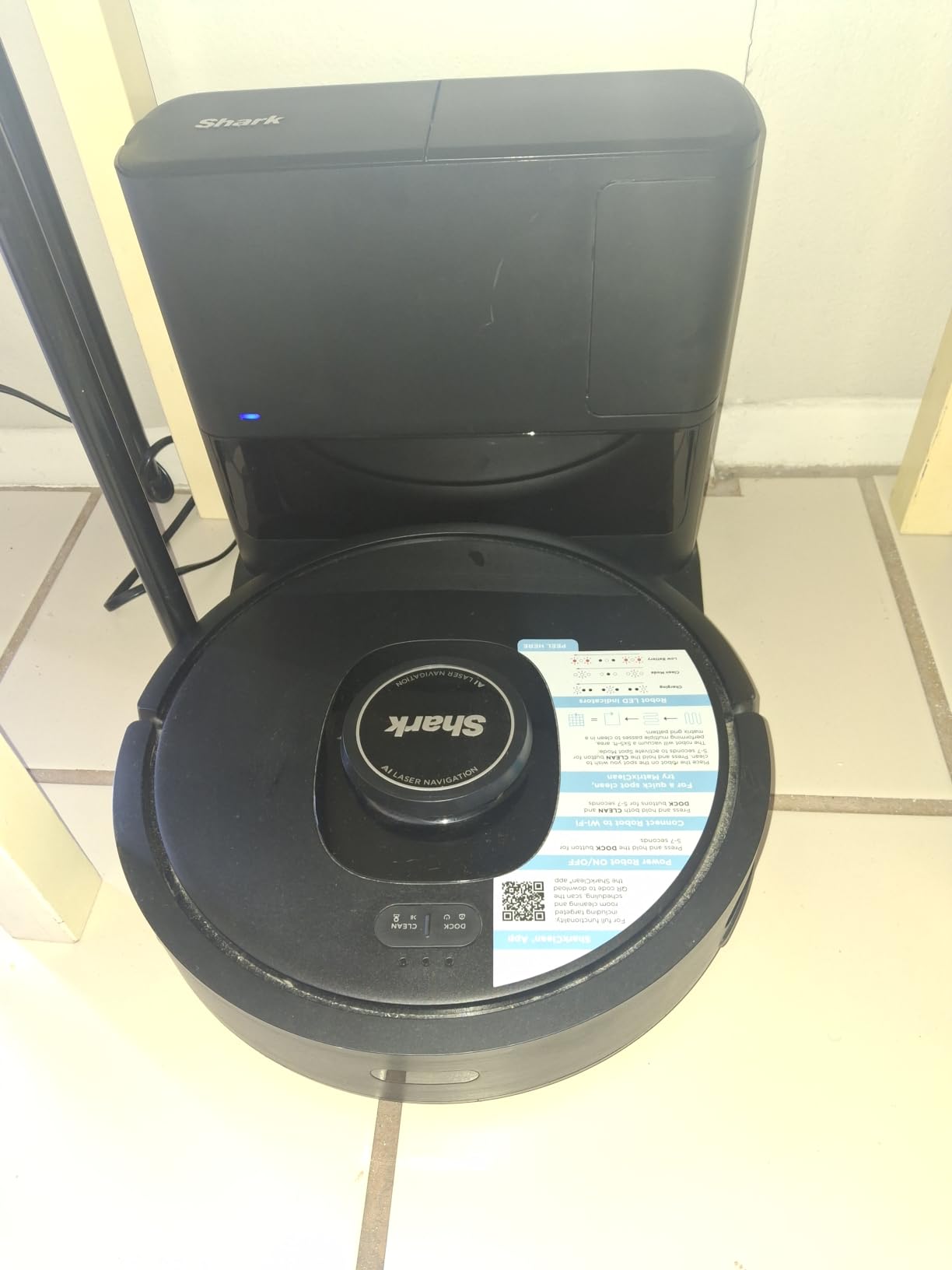 Shark Stratos 2-in-1 Robot Vacuum & Mop, White, AV2700ZE | Sonic Mopping (100x/Min), NeverTouch Base (Self-Empty, Refill & Pad Wash/Dry), AutoLift, Edge Detect, 360° LiDAR, HEPA customer photo 1