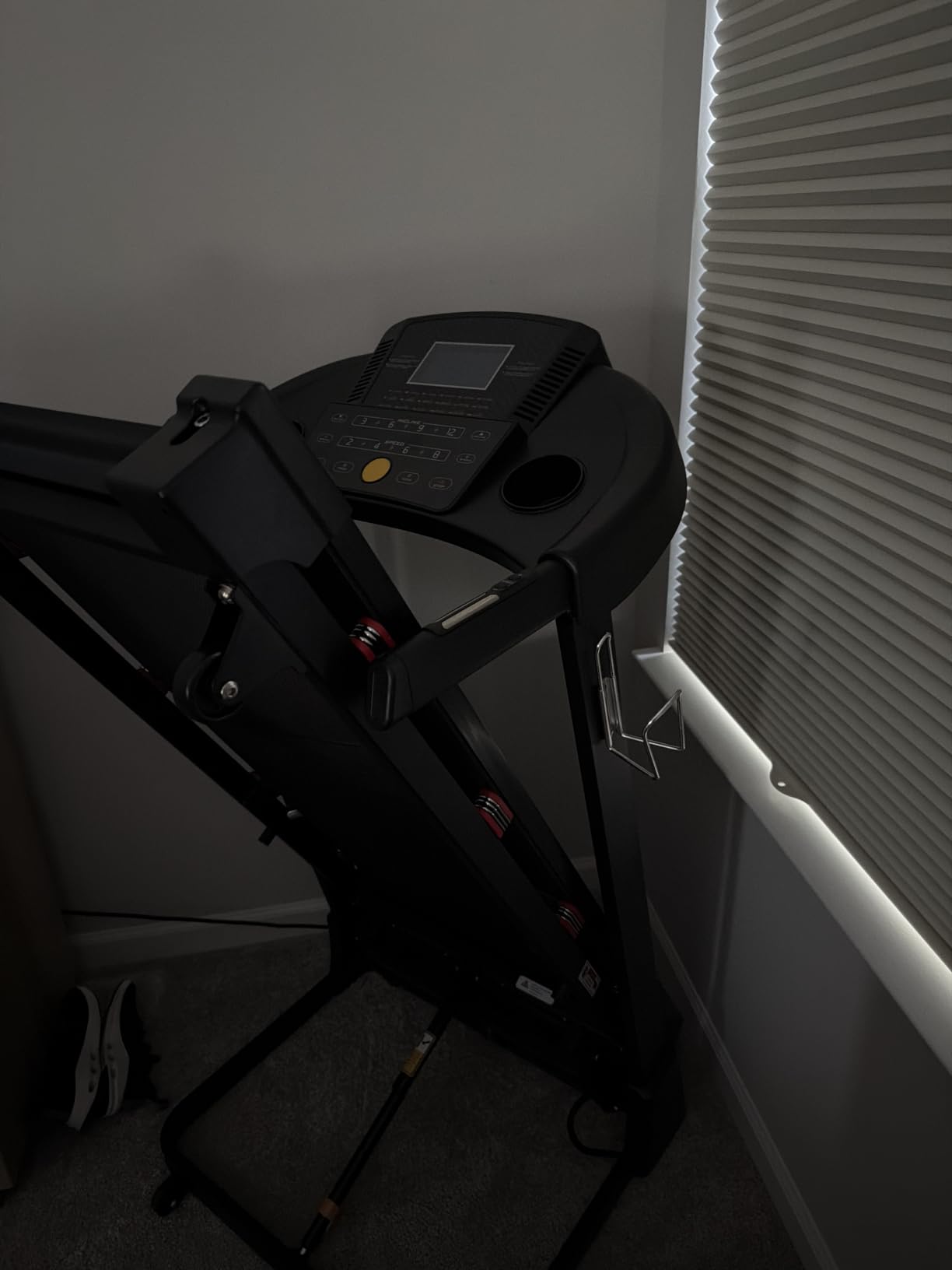 Heavy Duty Running Treadmill with 15-Level Auto Incline | 400lb Capacity, 4.0 HP customer photo 1