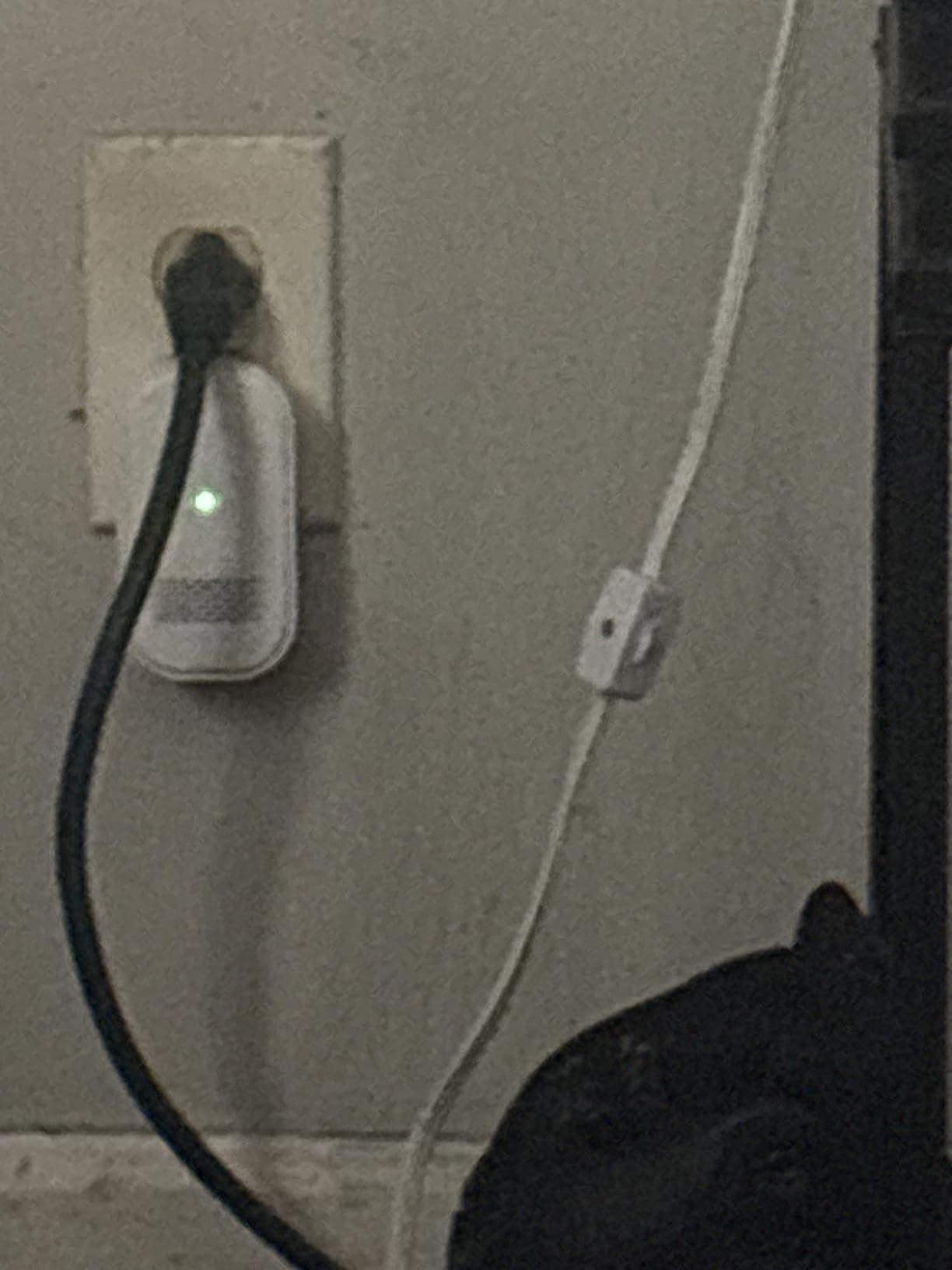 myQ Chime | Audible Alerts, Wi-Fi Enabled, Customizable Tones, Works with myQ Video Doorbell, myQ 3-in-1 Video Smart Lock, and myQ Smart Garage Video Keypad customer photo 1