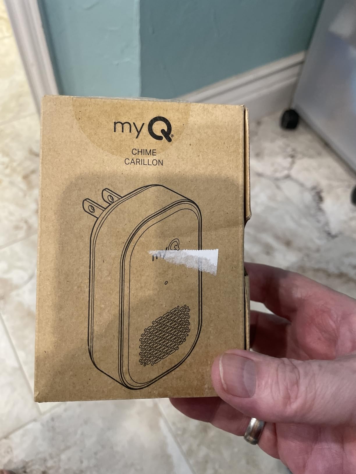myQ Chime | Audible Alerts, Wi-Fi Enabled, Customizable Tones, Works with myQ Video Doorbell, myQ 3-in-1 Video Smart Lock, and myQ Smart Garage Video Keypad customer photo 2