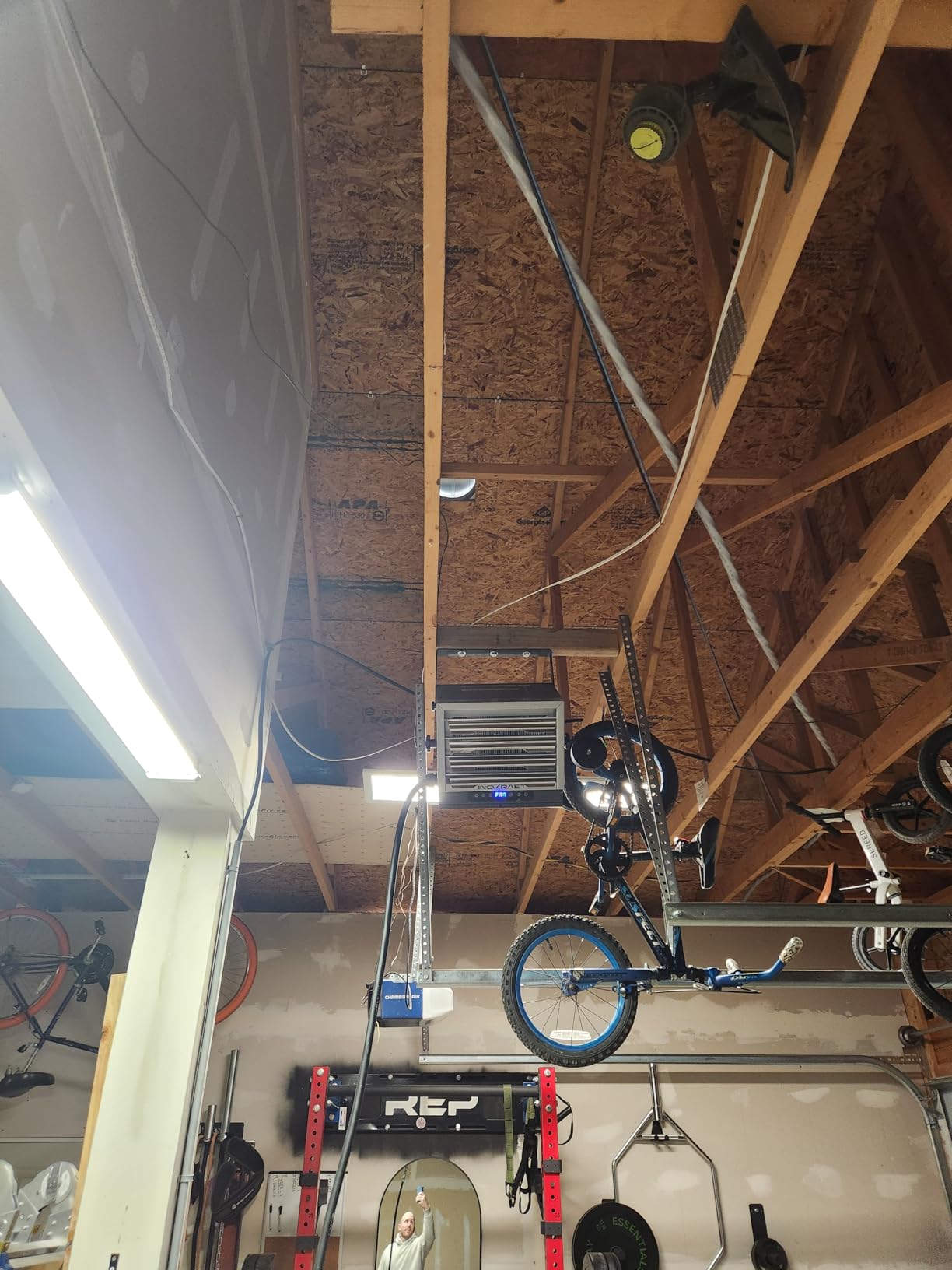 InoKraft 7500W Electric Garage Heater, 240V with NEMA 14-50P Plug customer photo 2
