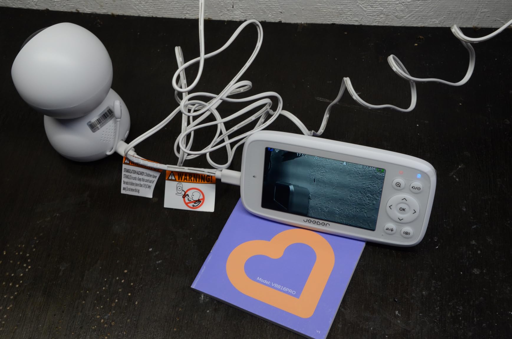1080P WiFi Baby Monitor with 2 Camera and Audio, Pan-Tilt-Zoom Video Camera, 4'' IPS Screen, HD Night Vision, Motion & Cry Detection, 360° View, Temperature Sensor, Feeding Reminder, Lullabies customer photo 1