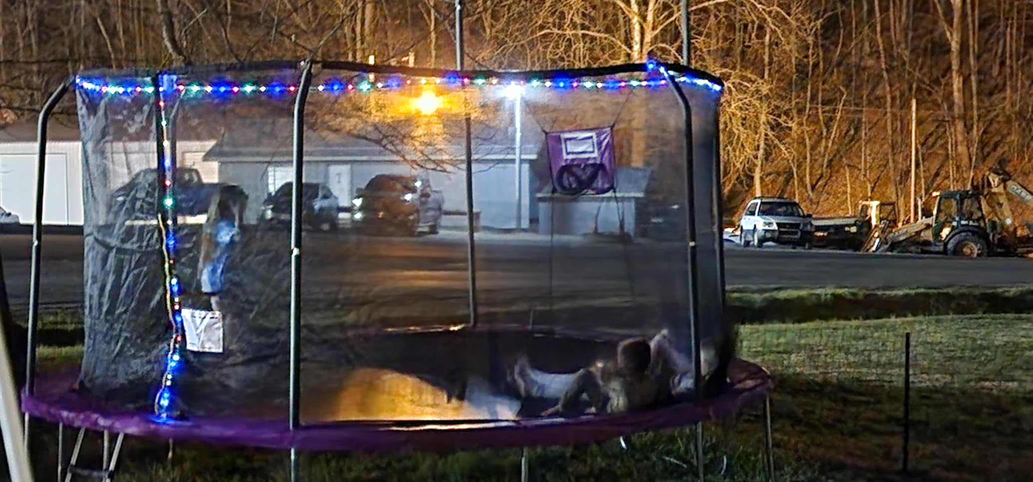 8-16FT Outdoor Trampoline with Net, Basketball Hoop & LED Lights customer photo 2