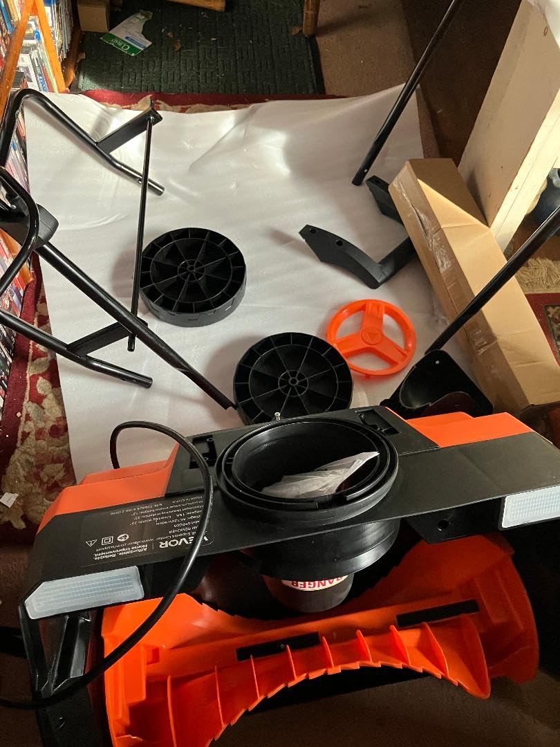 VEVOR Corded Electric Snow Shovel, 12A 17 inch Snow Shovel, 60° Adjustable Chute, 20 ft Throwing Distance, Snowthrower with Dual Safety Switch, Winter Ice Removal Tool for Driveway Sidewalk Patio customer photo 1