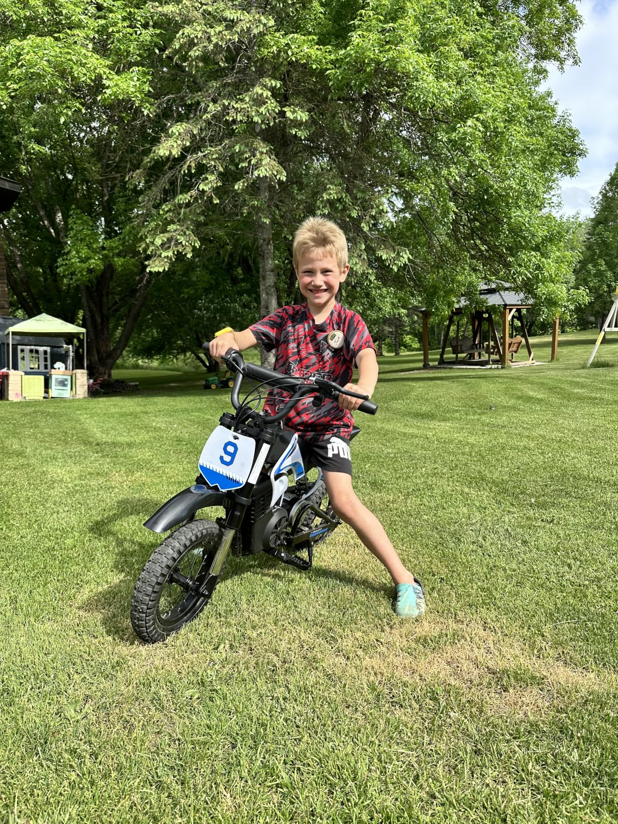 K1 Kids Electric Dirt Bike 36V Motorcycle, 16MPH Fast Speed 14 Mile Long-Range, 700W Peak 3-Speed Modes Electric Bike for Kids Ages 3-10 customer photo 2
