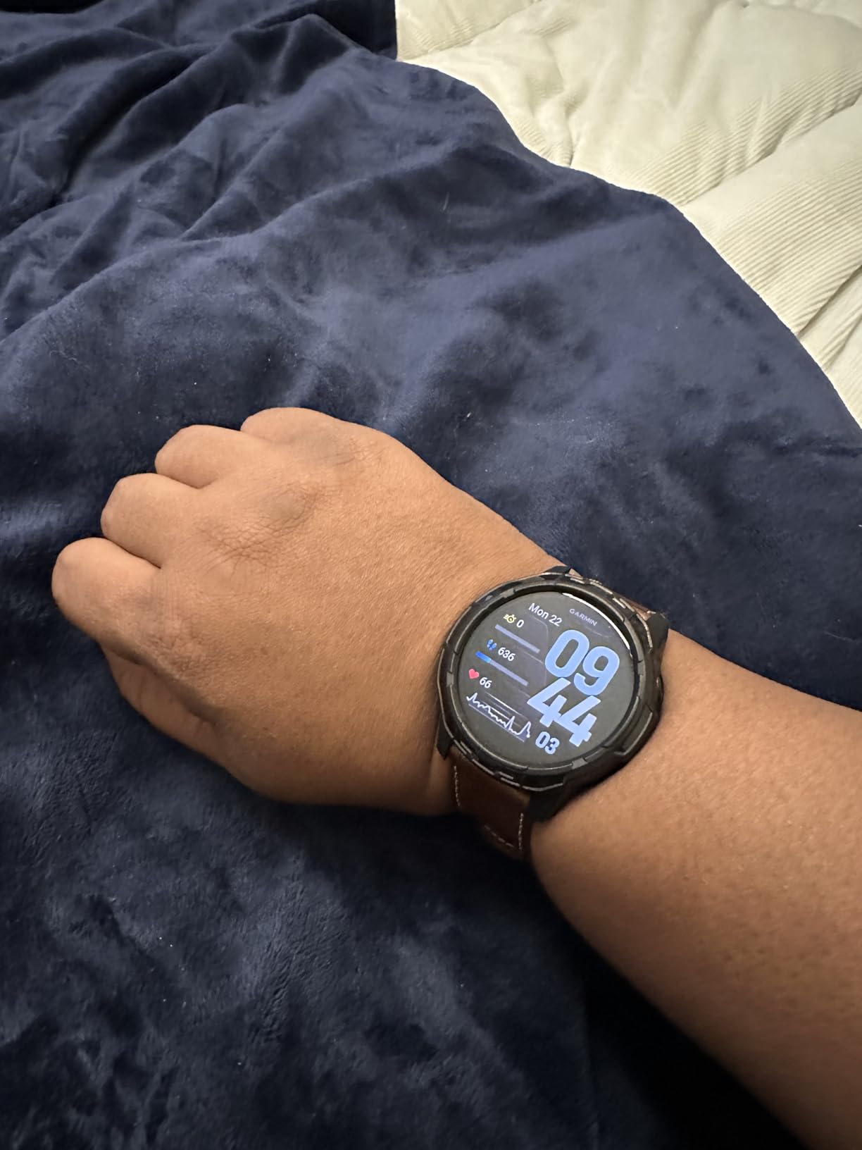 Garmin Venu® 4, Advanced Fitness Smartwatch, 45mm, Brown Leather | 24/7 Health Monitoring, Advanced Sleep Tracking, Health Status, 80+ Preloaded Sports Apps, Built-In Flashlight customer photo 2