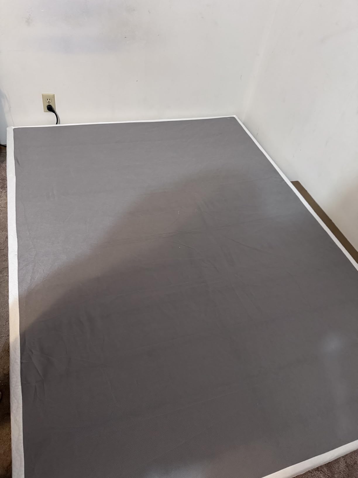 GRUSIGN 5 Inch Box Spring for Queen Bed, Quick Assembly Queen Size Metal Mattress Foundation with Fabric Cover, Strong Steel Frame, Heavy Duty, Low Profile Bed Frame Base customer photo 1