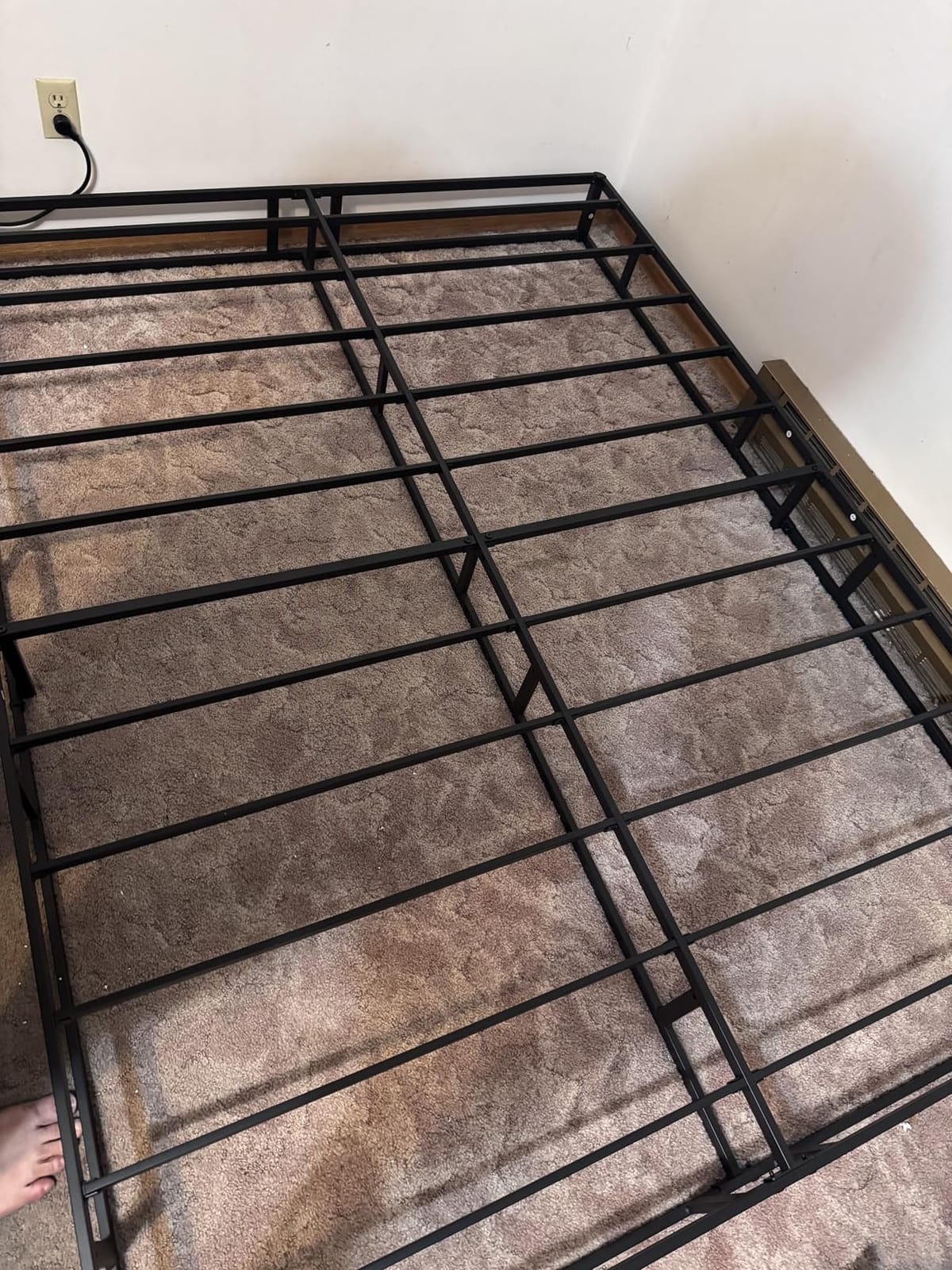 GRUSIGN 5 Inch Box Spring for Queen Bed, Quick Assembly Queen Size Metal Mattress Foundation with Fabric Cover, Strong Steel Frame, Heavy Duty, Low Profile Bed Frame Base customer photo 2
