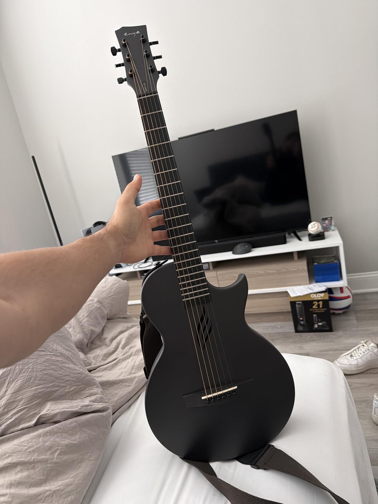 Enya Nova Go Carbon Fiber Travel Acoustic Guitar | 1/2 Size Lightweight Moisture-Proof Guitara | Adult & Beginner Portable Guitar with Gig Bag & Accessories (Black) customer photo 2