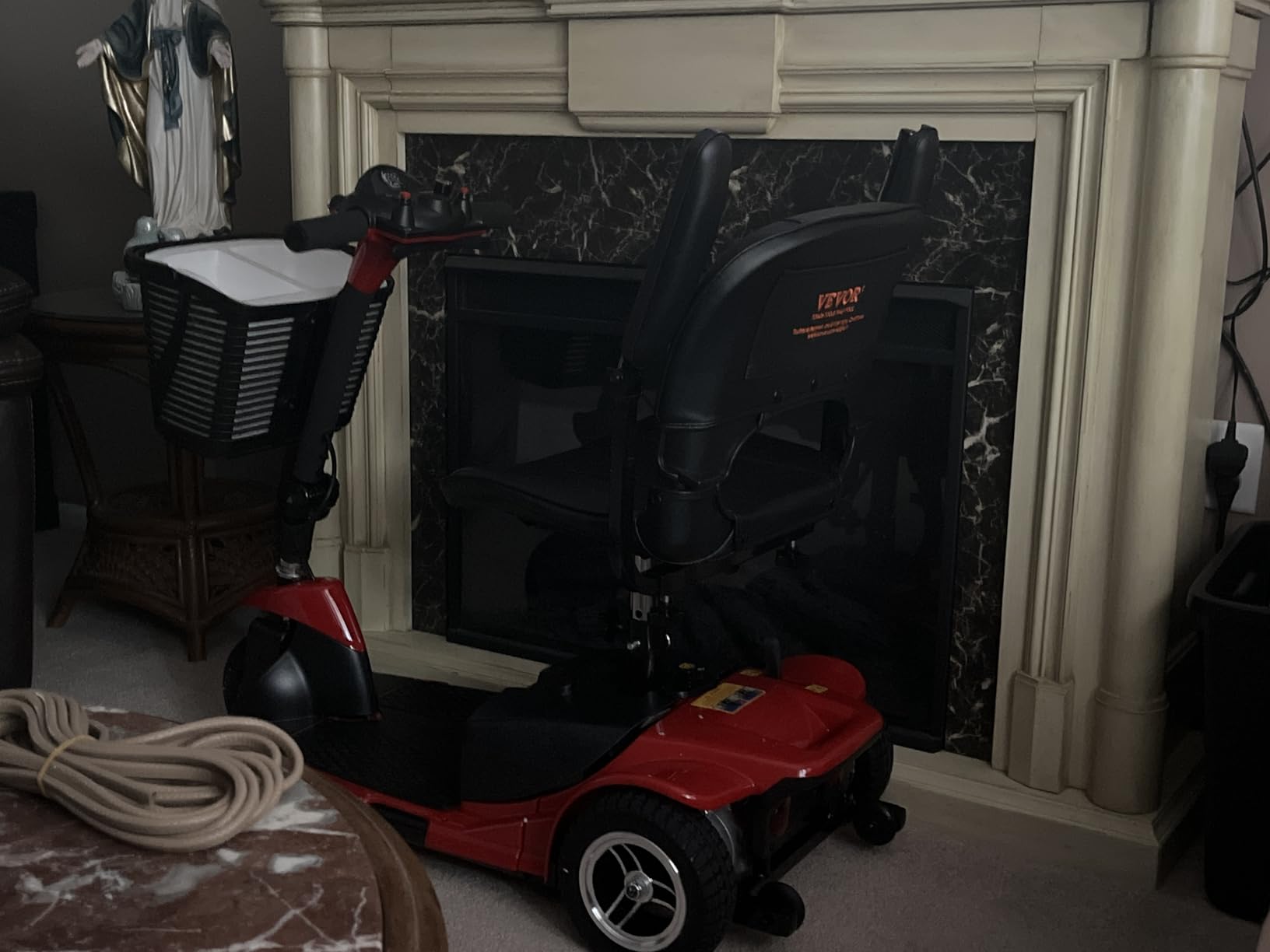 VEVOR Heavy Duty 3-Wheel Mobility Scooters for Seniors & Adults, 500lbs Capacity, 21.5 Miles 3-Speed Long Range, 1000W All Terrain Electric Recreational Scooter Wheelchair, 20° Max Climbing Capacity customer photo 2