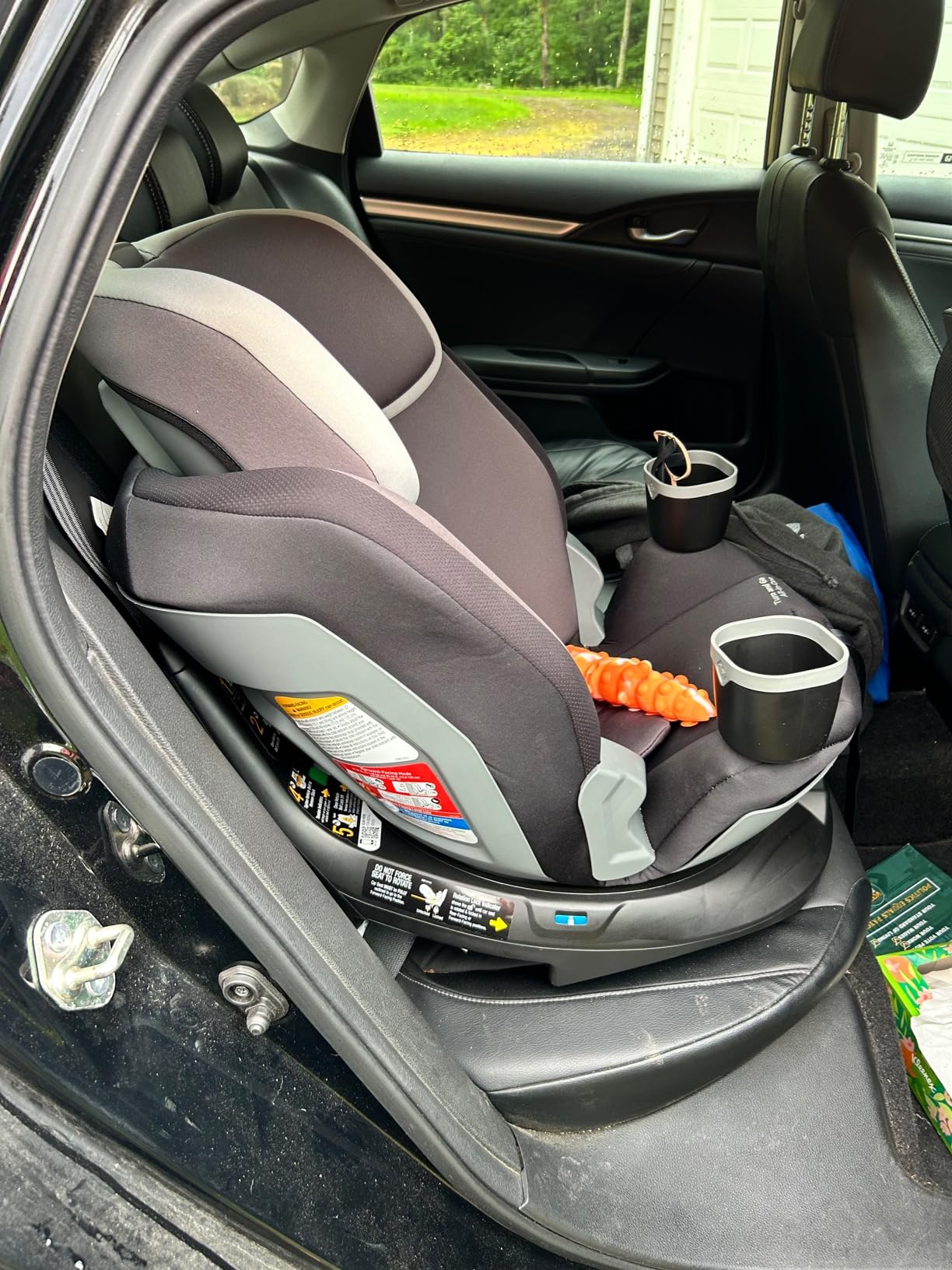 Safety 1st Turn and Go 360 ST 360 Rotating Car Seat, SafetySwivel, SecureTech Installation, All-in-One Convertible Car Seat, 3-in-1 Rear-Facing, Forward-Facing, Booster, 5-100 lbs, Siberian Caviar customer photo 2