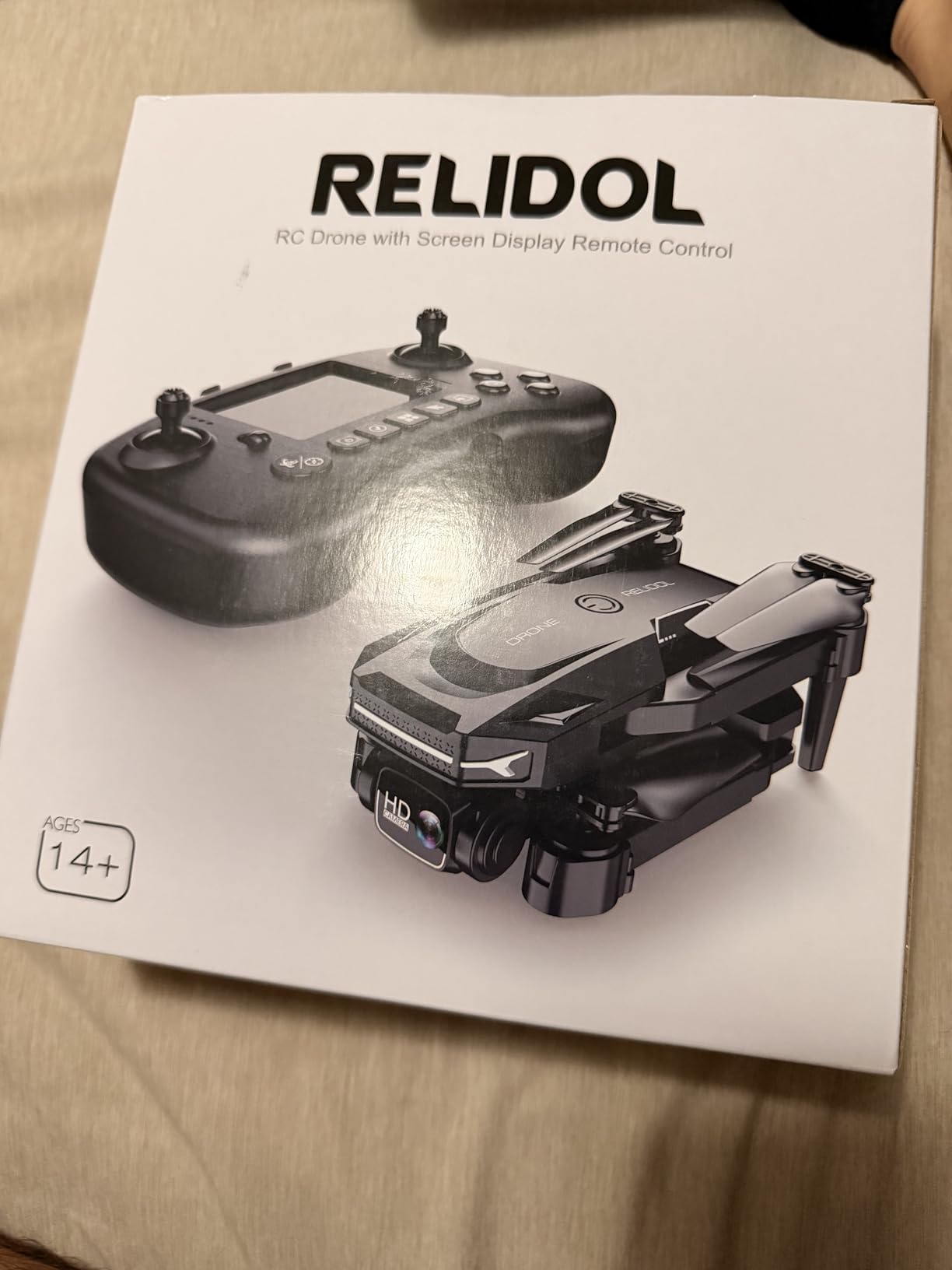 Drone with Camera - Drone with Screen on Controller for Beginners, Foldable Remote Control Quadcopter with Gesture Control, 3D Flip, One Key Start, Emergency Stop, 2 Batteries, Easier to use customer photo 1