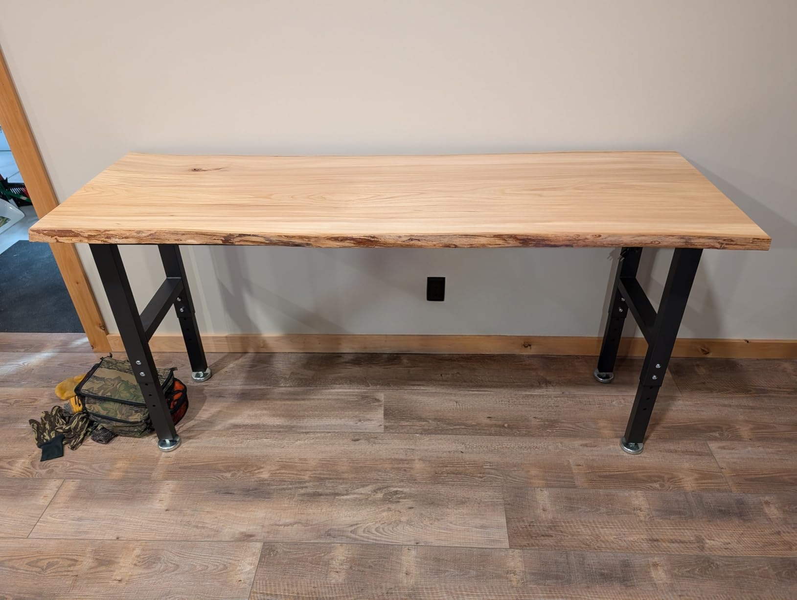 WORKPRO 96 Adjustable Workbench, Power Outlet & Pegboard, 4000LBS Capacity customer photo 1