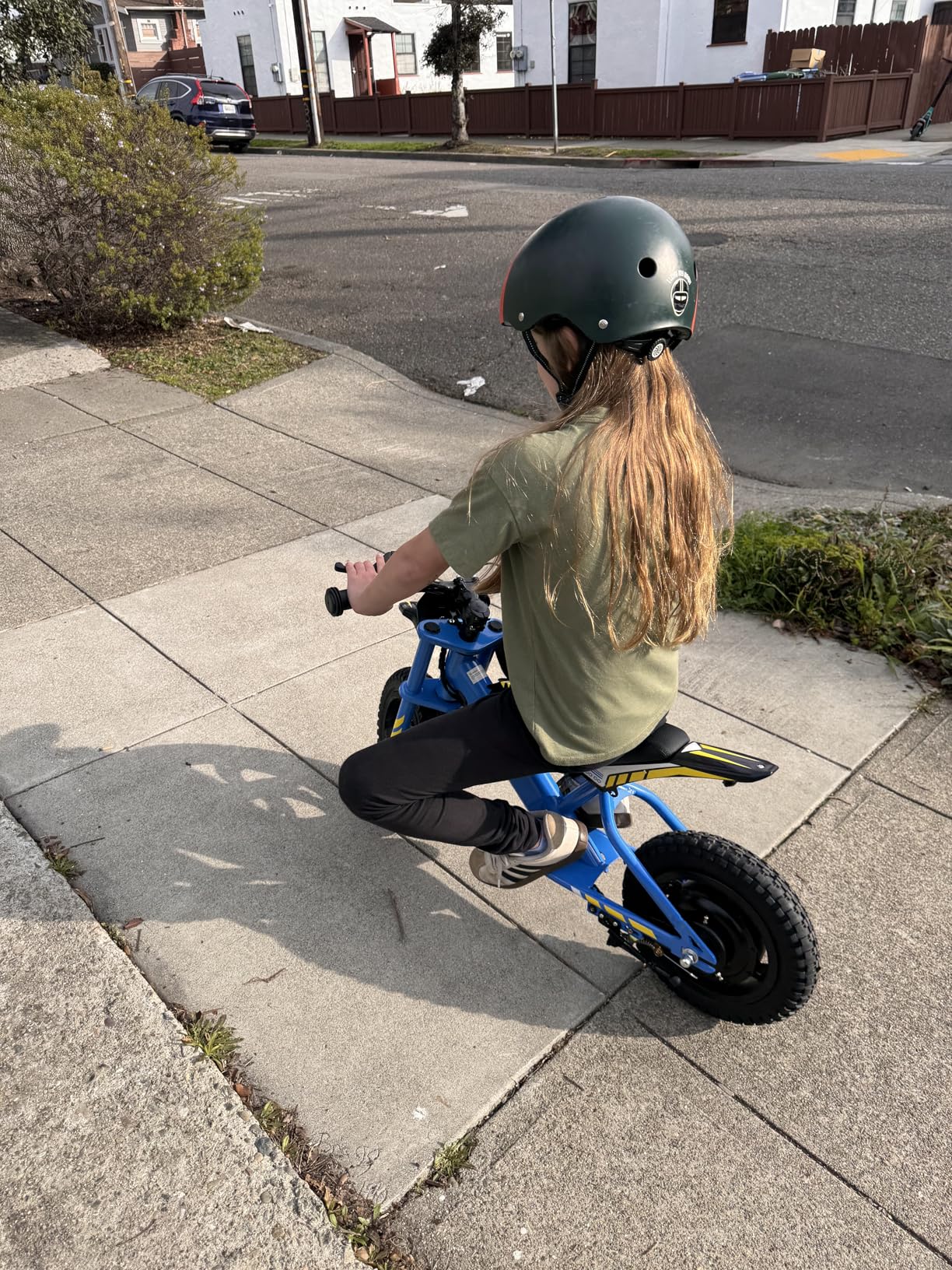 Gyroor S1 Electric Balance Bike for Kids Ages 3-6, 200W Motor, 3 Speeds, 10 MPH Max Speed, 12-inch Pneumatic Tires, 7-color LED Taillight, Drum Brake customer photo 1