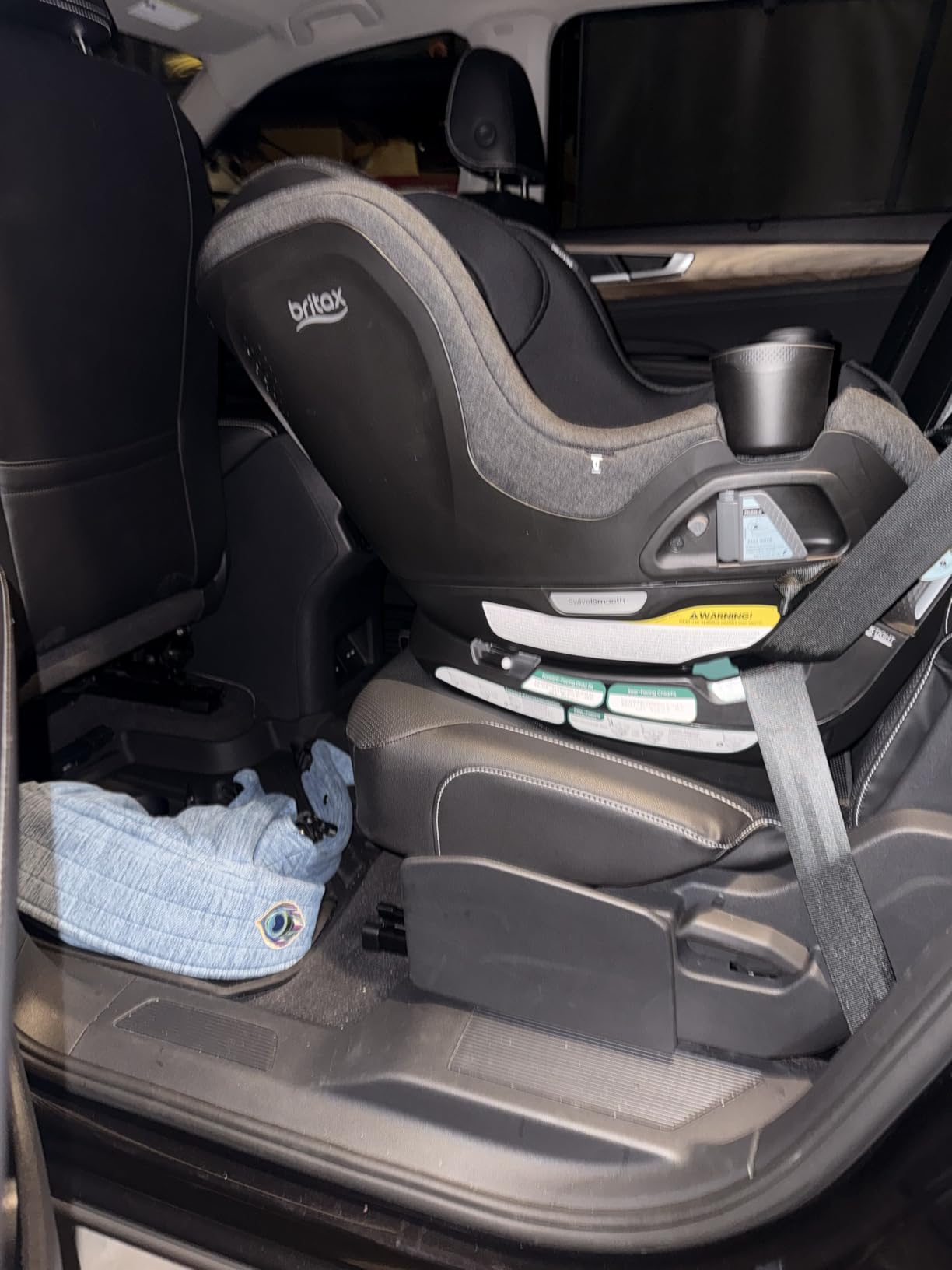 Britax Galaxy360 Slim Rotating Convertible Car Seat, Teak, 2-in-1 Rotating Car Seat for Infants & Toddlers, 360 SwivelSmooth Steel Ring, Extended Rear Facing, ClickTight Installation customer photo 1