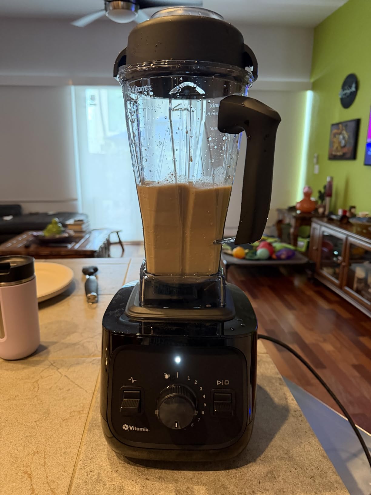 Vitamix VX1 Blender, Professional-Grade Kitchen Blender for Smoothies, Soups, Juices and More, 10-Speeds, Stainless Steel Blades, Self-Cleaning Kitchen Appliance, 64 Oz Classic Container, Black customer photo 2