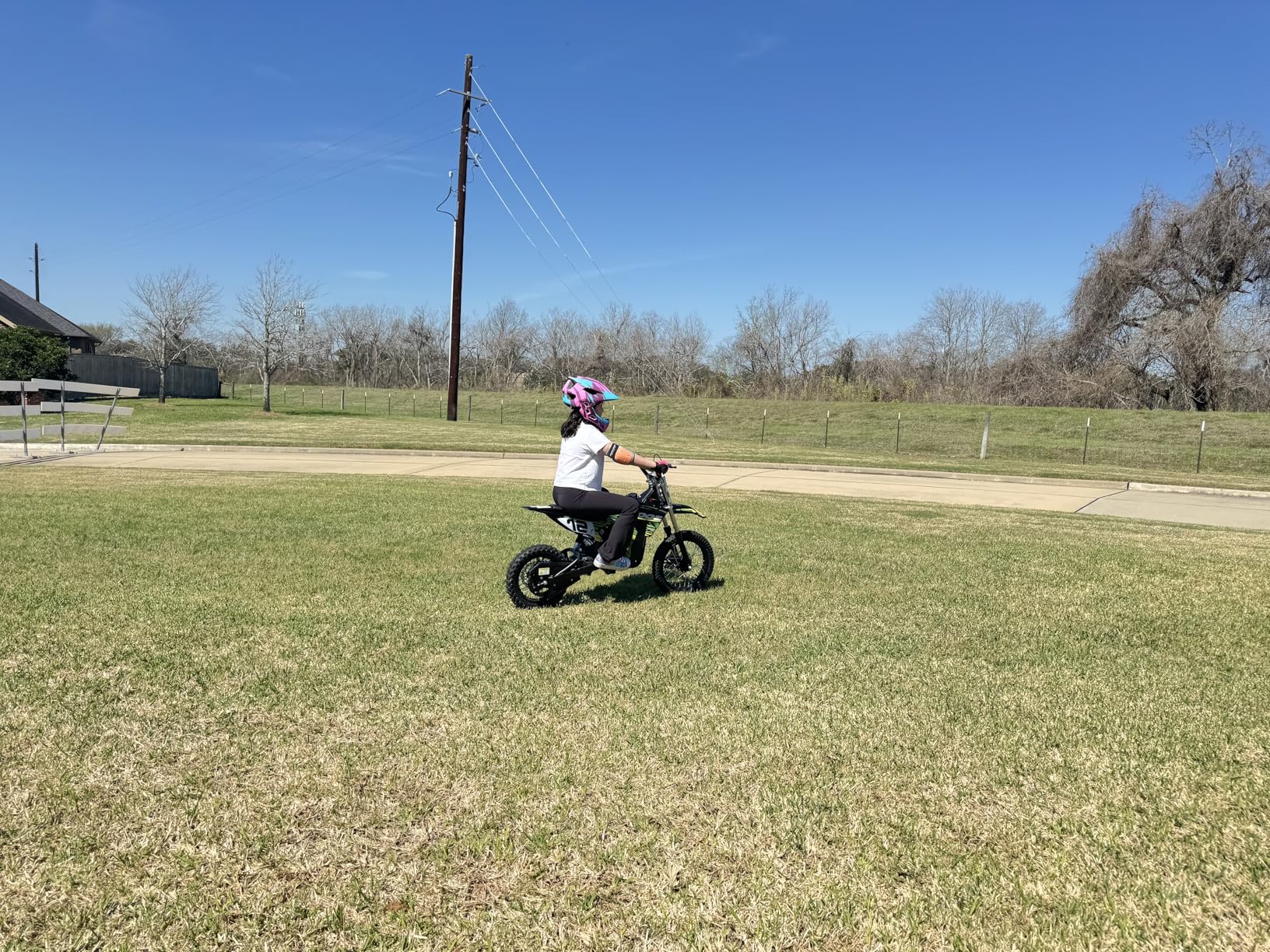 KOOZ HP112E PRO 36V 1000W Electric Dirt Bike for Kids, 3 Speed Modes Teen Electric Motorcycle Up to 20.6 MPH & 19 Miles Long-Range, Dual Suspension & Disc Brake, 16