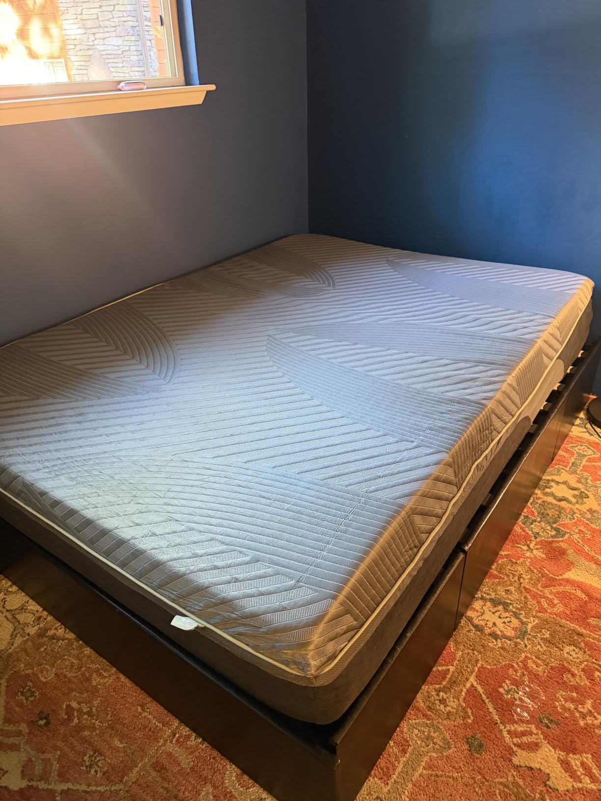 Novilla AiryFlow Queen Mattress 14 Inch, Gel Memory Foam Mattress Queen | for Cool Night & Spinal Alignment, Pressure Relief & Motion Isolation, Green Tea-Infused, CertiPUR-US Certified, Medium Firm customer photo 1