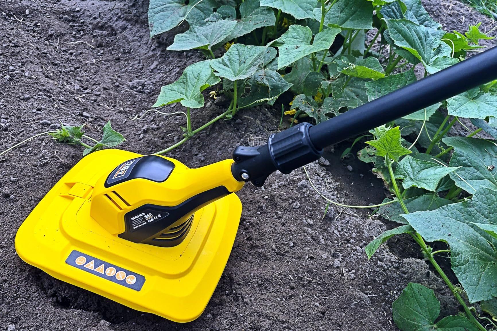 Cordless Tiller Cultivator for DeWalt 20V MAX (Bare Tool) | 9-Inch Width 7-Inch Depth; 4 Steel Blades; Electric Soil Rototiller; Ideal For Raised Beds, Gardens And Lawn Prep; No Battery customer photo 2