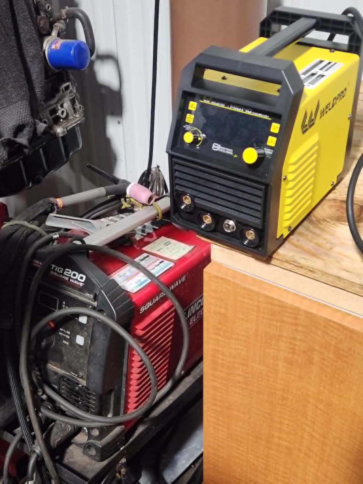 WELDPRO 140A MIG Welder 110/220V, 2026 Newest 5-in-1 Flux Core Welder, Synergic/Thickness Gasless MIG/Lift TIG/MMA/Spot Welding Machine, IGBT Inverter Welder with Large LED Digital Display, 2T/4T customer photo 1