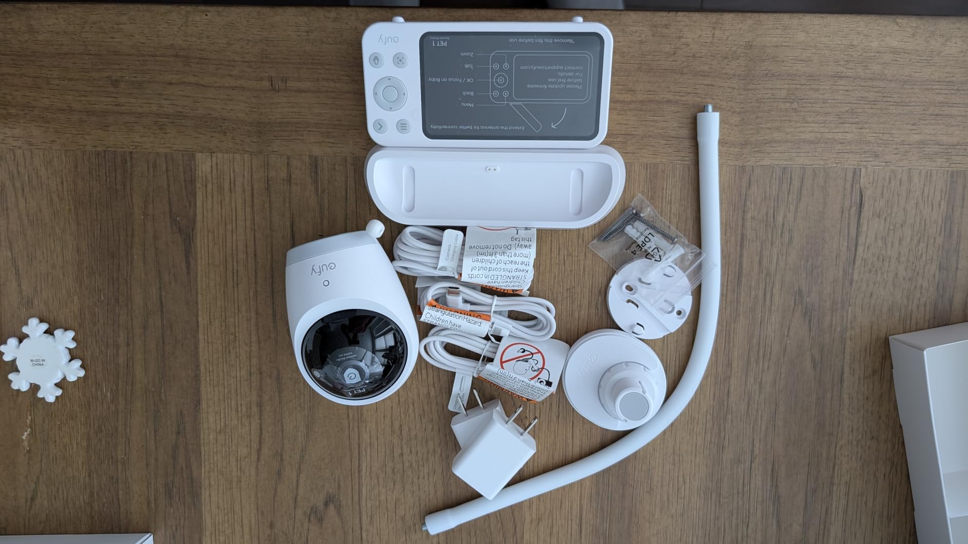 eufy Security Baby Monitor, Hybrid Wi-Fi and No Wi-Fi Connection, 24/7 Recording in app, Pan-Tilt, Portable Camera with Built-in Battery, ANR customer photo 2