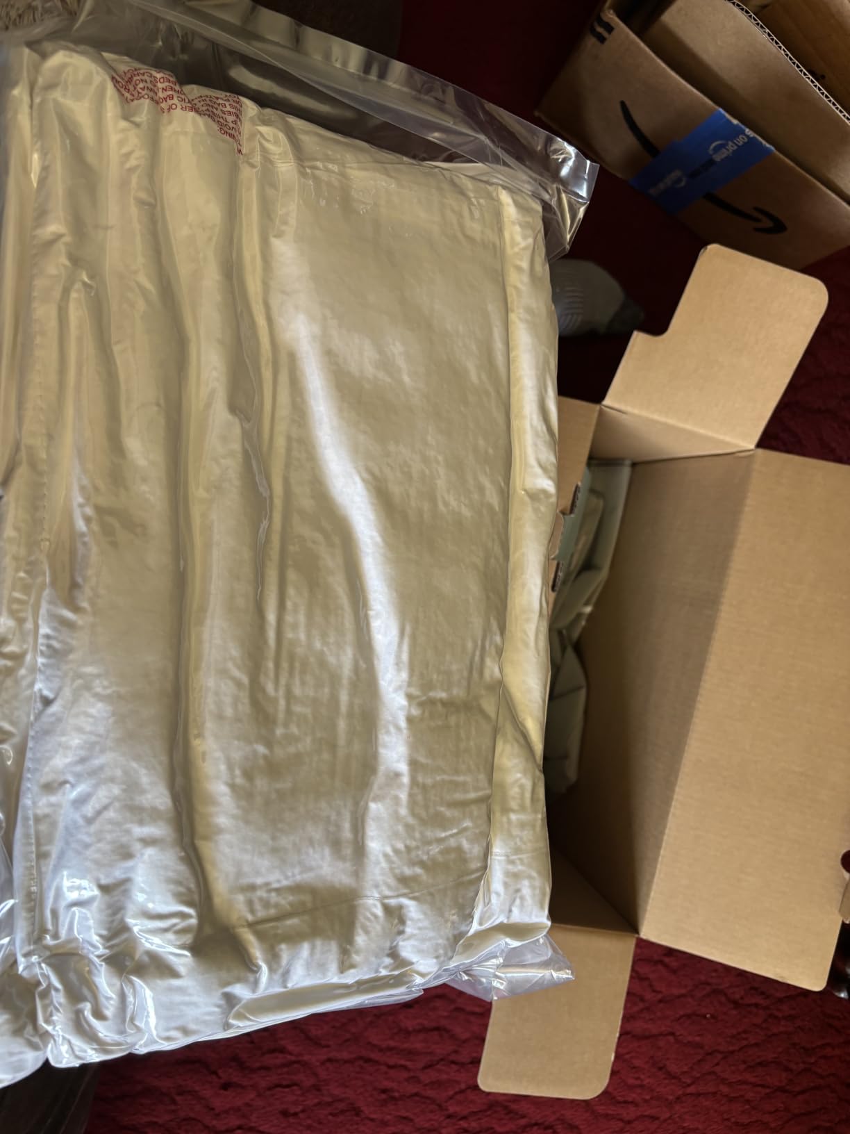 Martha Stewart Luxury White Goose Feathers Down Fiber Duvet Insert Queen Size - Hotel Collection 100% Cotton Comforter, All Season Medium Warmth, Breathable, Hypoallergenic, 90 x 90 Inch customer photo 2