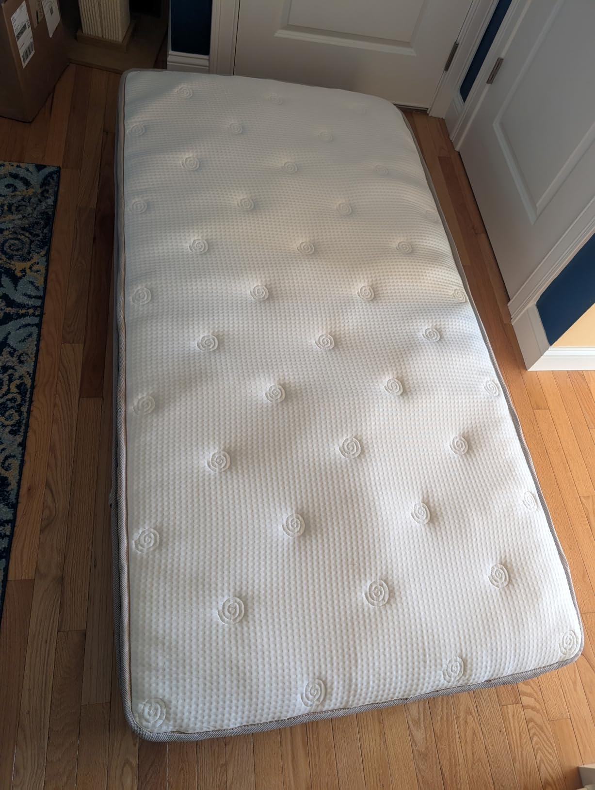 Queen Mattress 14 Inch Medium Firm, Deep Sleep Hybrid Mattress for Lumbar Support & Back Side Sleepers, Pain Relief Mattresses in a Box with Pocket Springs & Cooling Gel - 365-Night Trial, CertiPUR-US customer photo 2