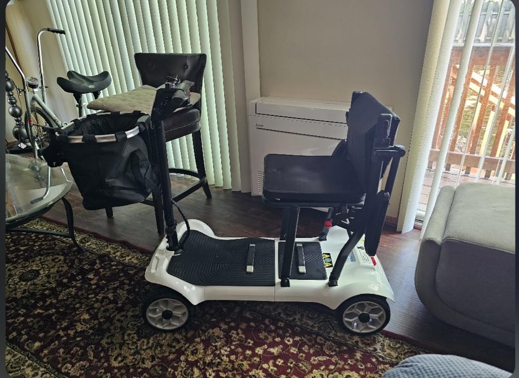 PAISEEC D3 Ultra Lightweight Mobility Scooter for Seniors, 39.7 lbs Folding Mobility Scooter with 2 Lithium Batteries, All Terrain Travel Scooter 18.6 Miles Airline Approved Mobility Scooters (SILVER) customer photo 1