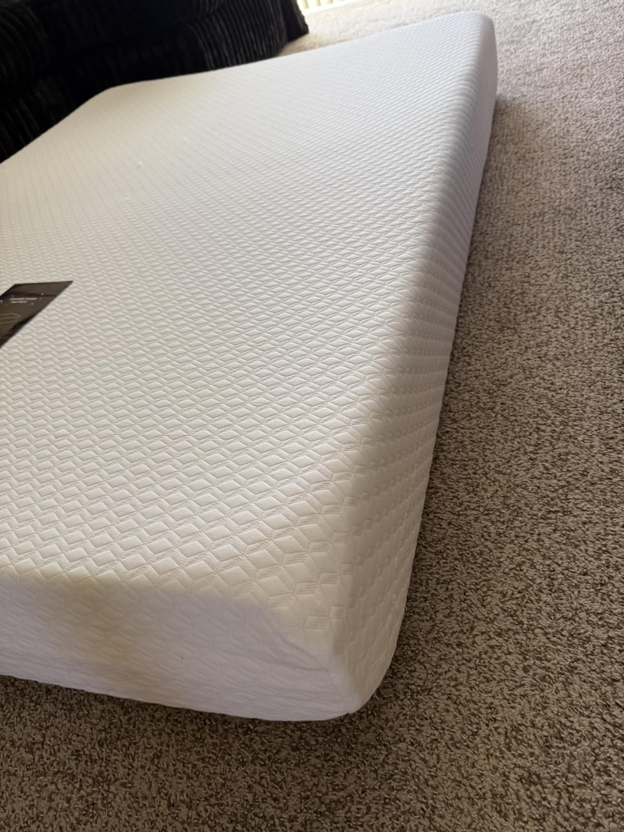 GAESTE Queen 8 Inch Cooling Gel Memory Foam Mattress, Medium Feel, Pressure Relief & Ergonomic Support, Machine Washable Anti-Slip Cover, Fiberglass Free customer photo 1